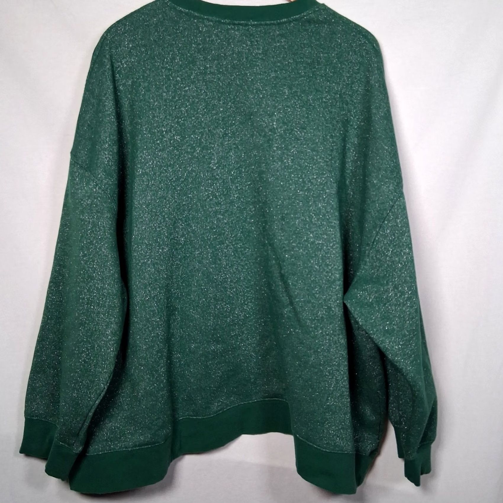 Vintage VINTAGE Disney Parks Christmas Sweatshirt Women Plus Size 3X Green Glitter Mickey Minnie Sweatshirt Size XXL / US 16-18 / IT 52-54 - 3 Thumbnail