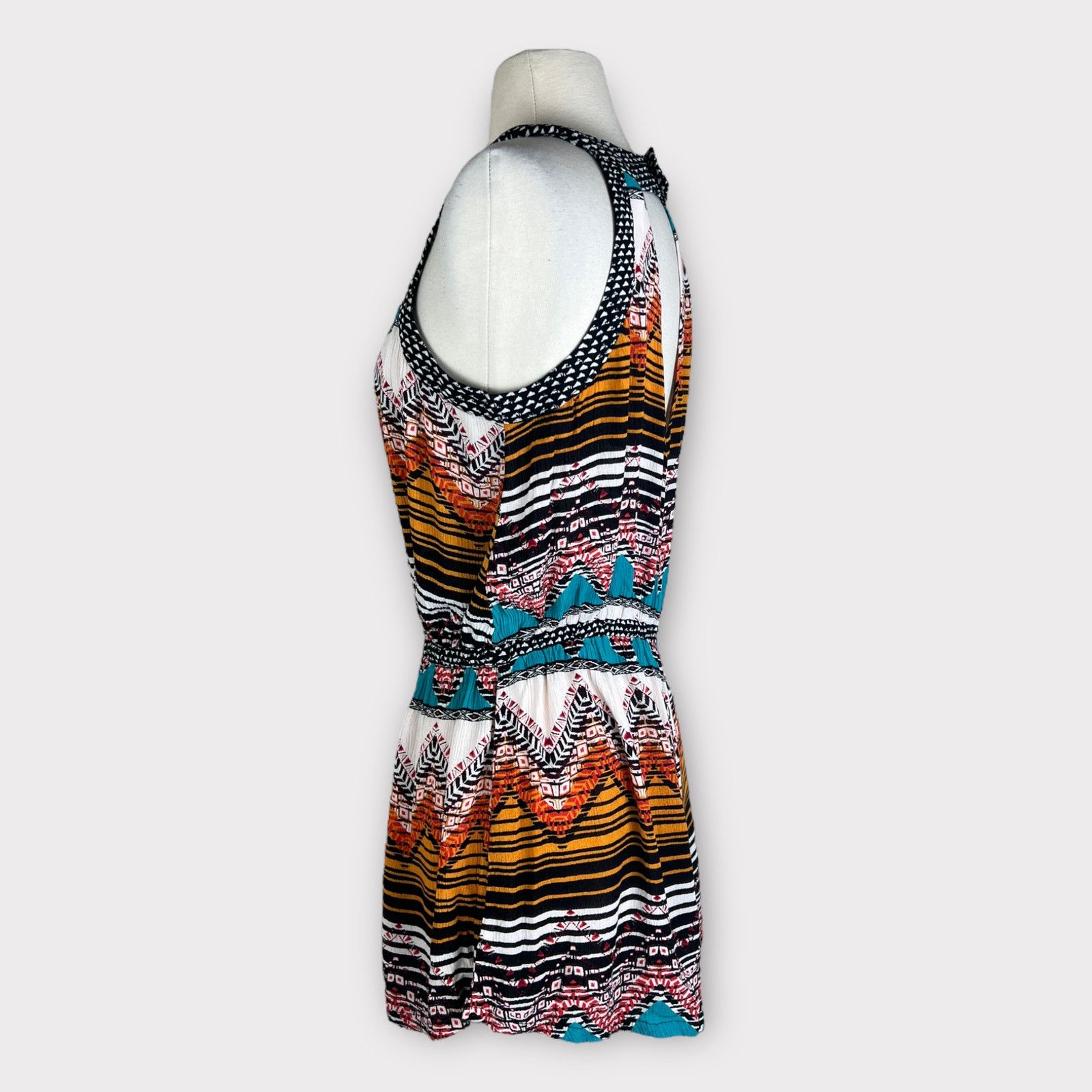 Target Basics Xhilaration | Tribal Aztec Boho Romper | Medium Size 30" / US 8 / IT 44 - 2 Thumbnail