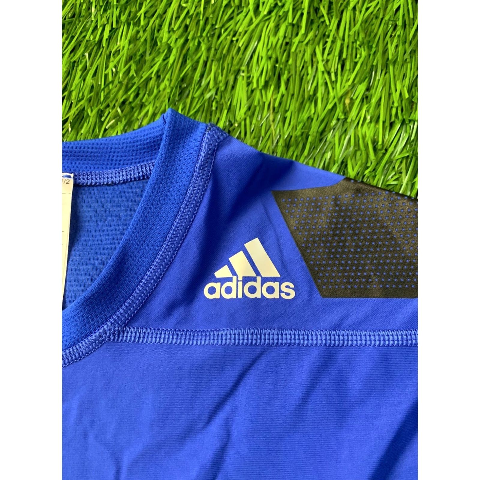 Adidas ADIDAS Techfit T-Shirt Shirt Men XXL Blue and Black 2015 Techfit Compression Size US XXL / EU 58 / 5 - 4 Thumbnail