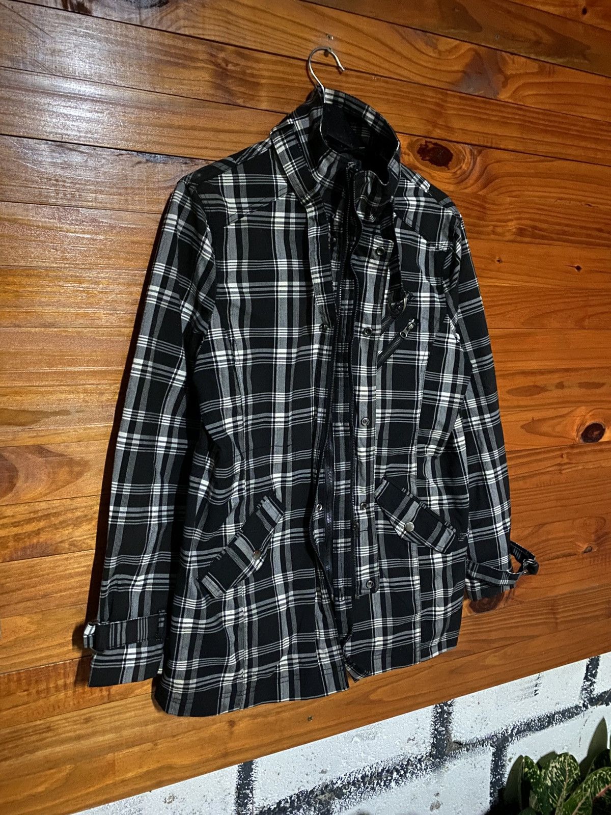 Japanese Brand Beno Modern Expression Black White Plaid Lolita Long Jacket Size US M / EU 48-50 / 2 - 5 Thumbnail