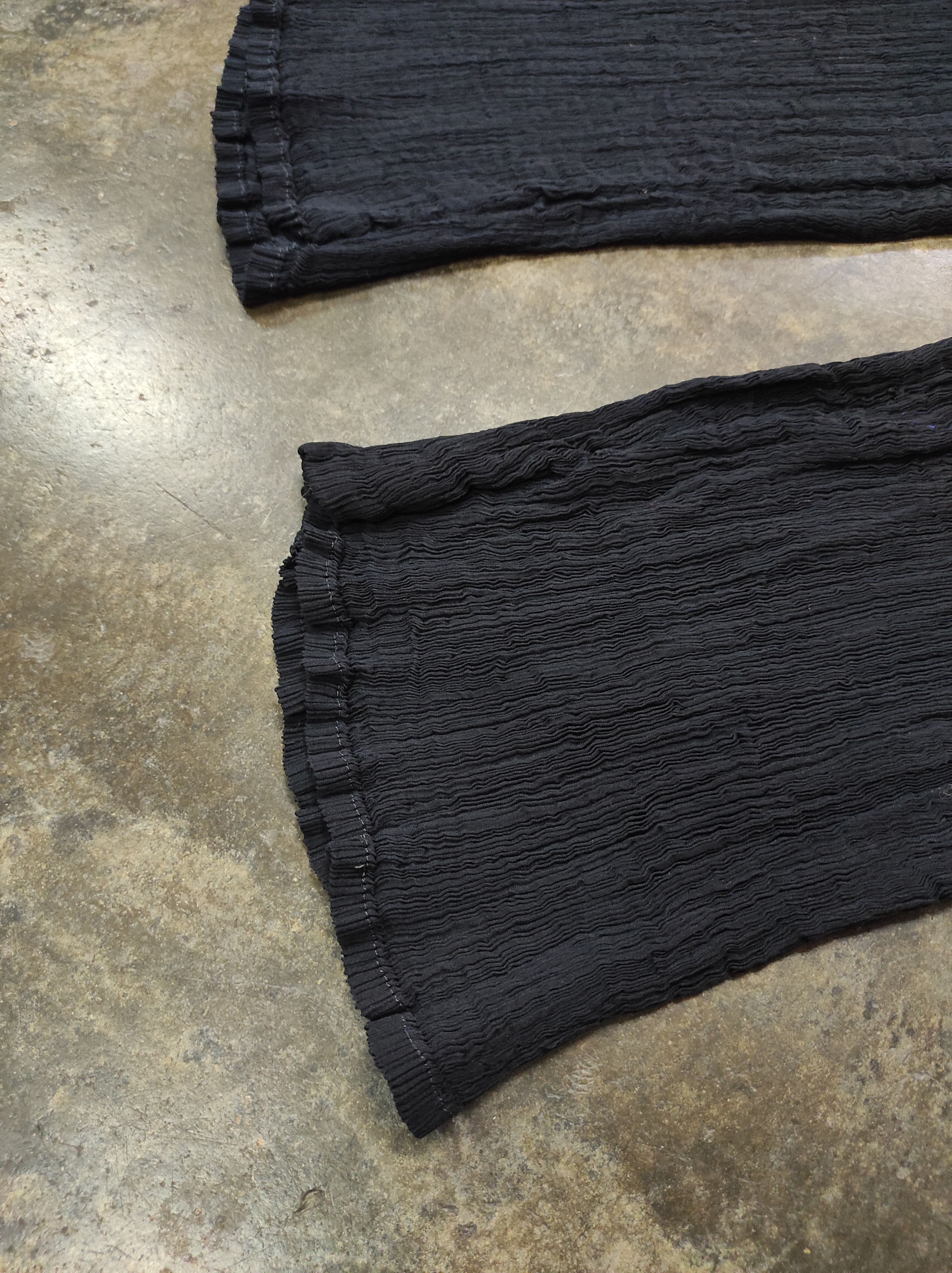 Designer × Issey Miyake × Japanese Brand ME ISSEY MIYAKE PLEATED PANTS BLACK Size 30" / US 8 / IT 44 - 3 Thumbnail