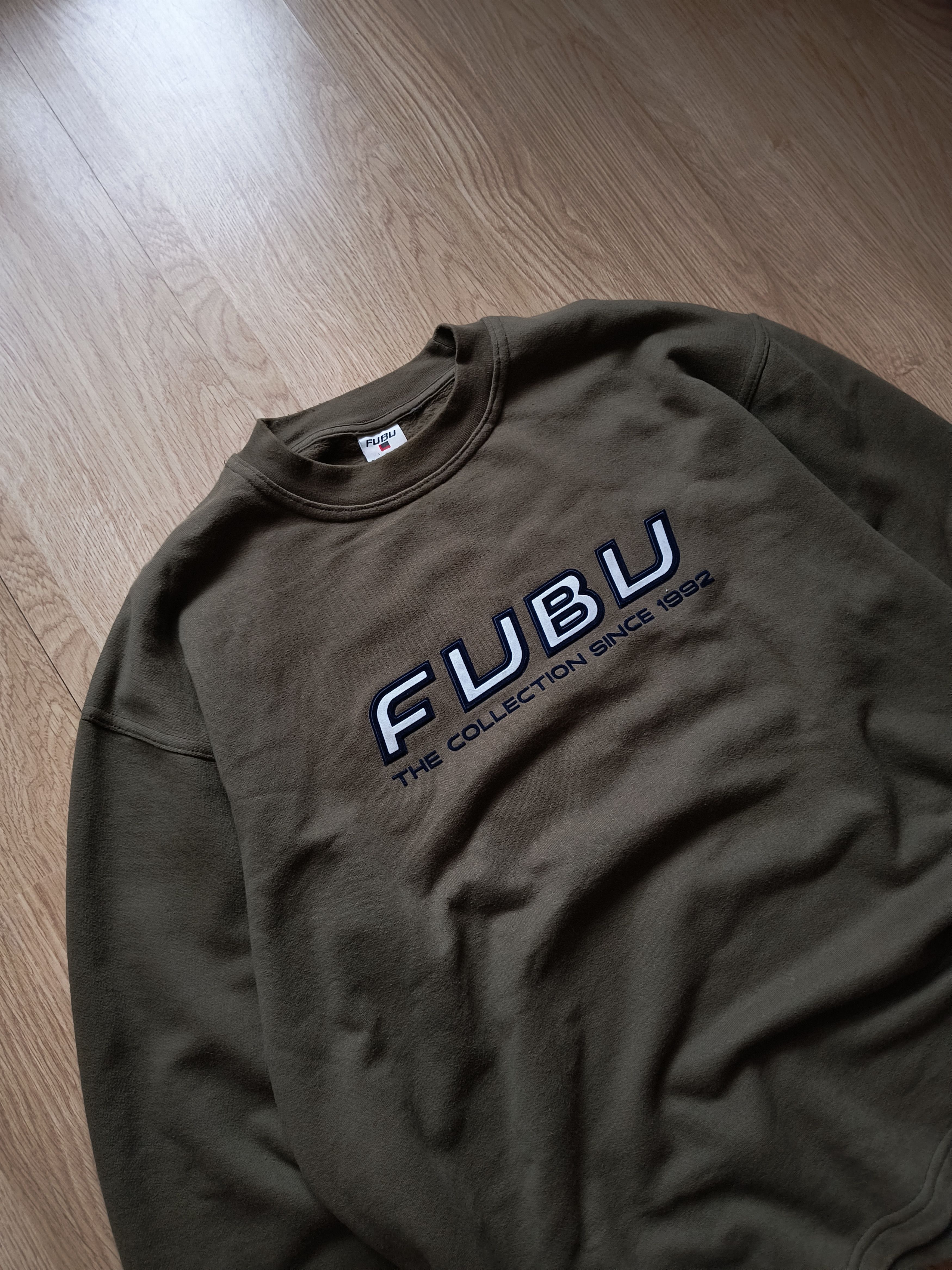 Fubu Vintage Fubu creawneck sweathshirt y2k 90's rap sk8 Size US L / EU 52-54 / 3 - 2 Thumbnail