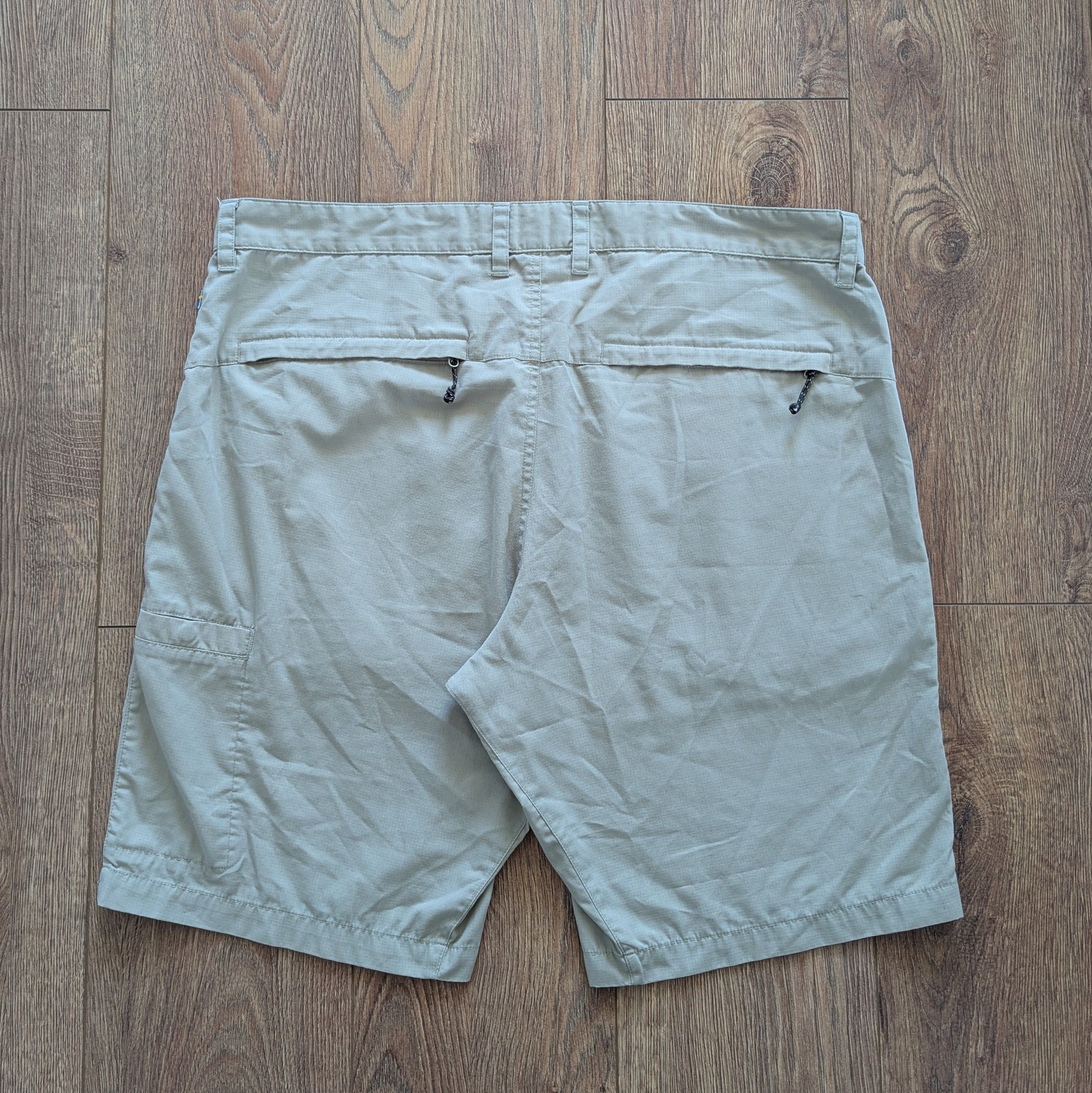 Fjallraven FJALLRAVEN 81542 G-1000 Travellers Shorts Outdoor Trekking Size US 38 / EU 54 - 19 Thumbnail