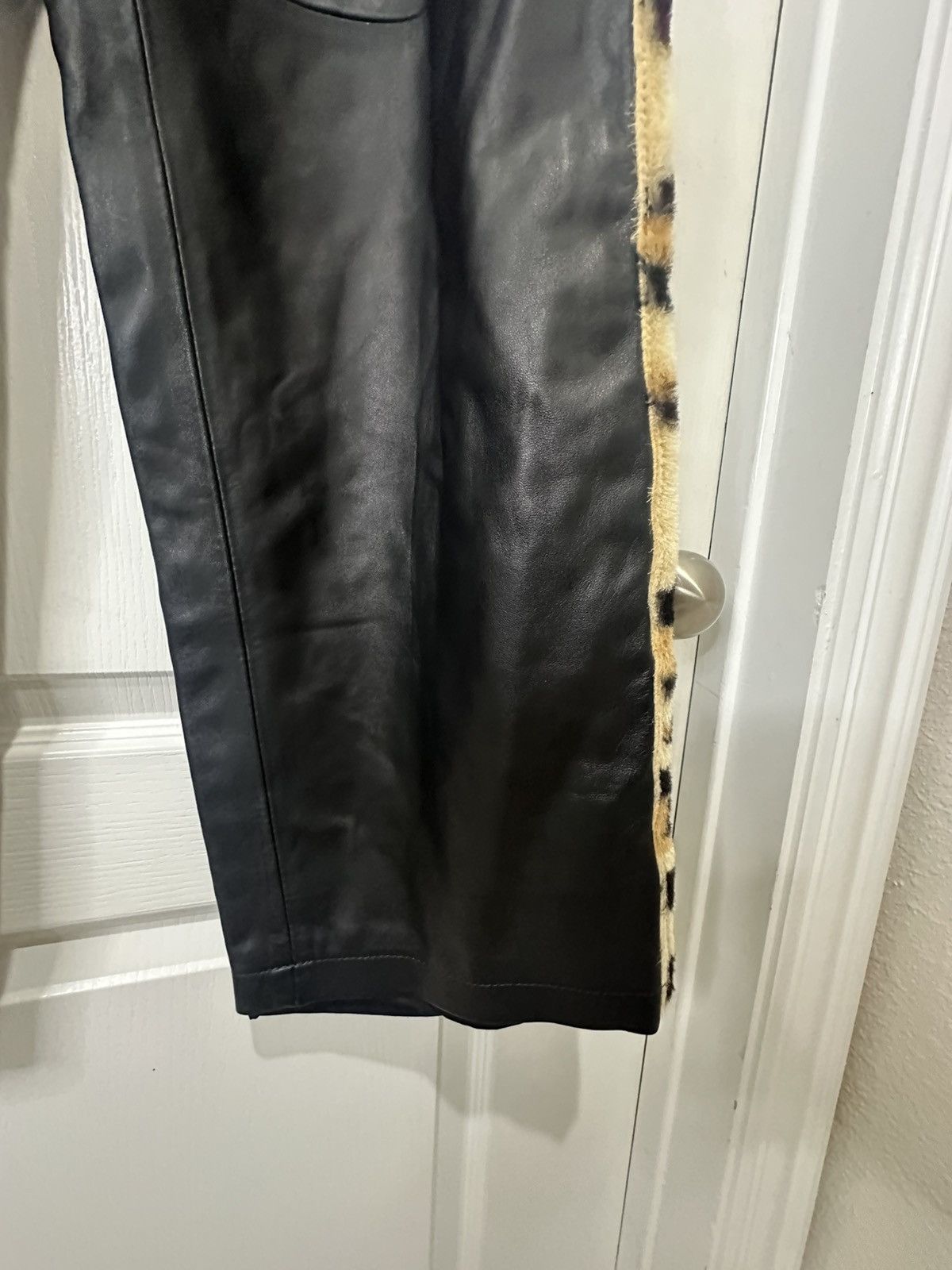 Marni Size 52 Marni Leopard Shearling Trimmed Leather Trousers Size US 44 / EU 60 - 5 Thumbnail
