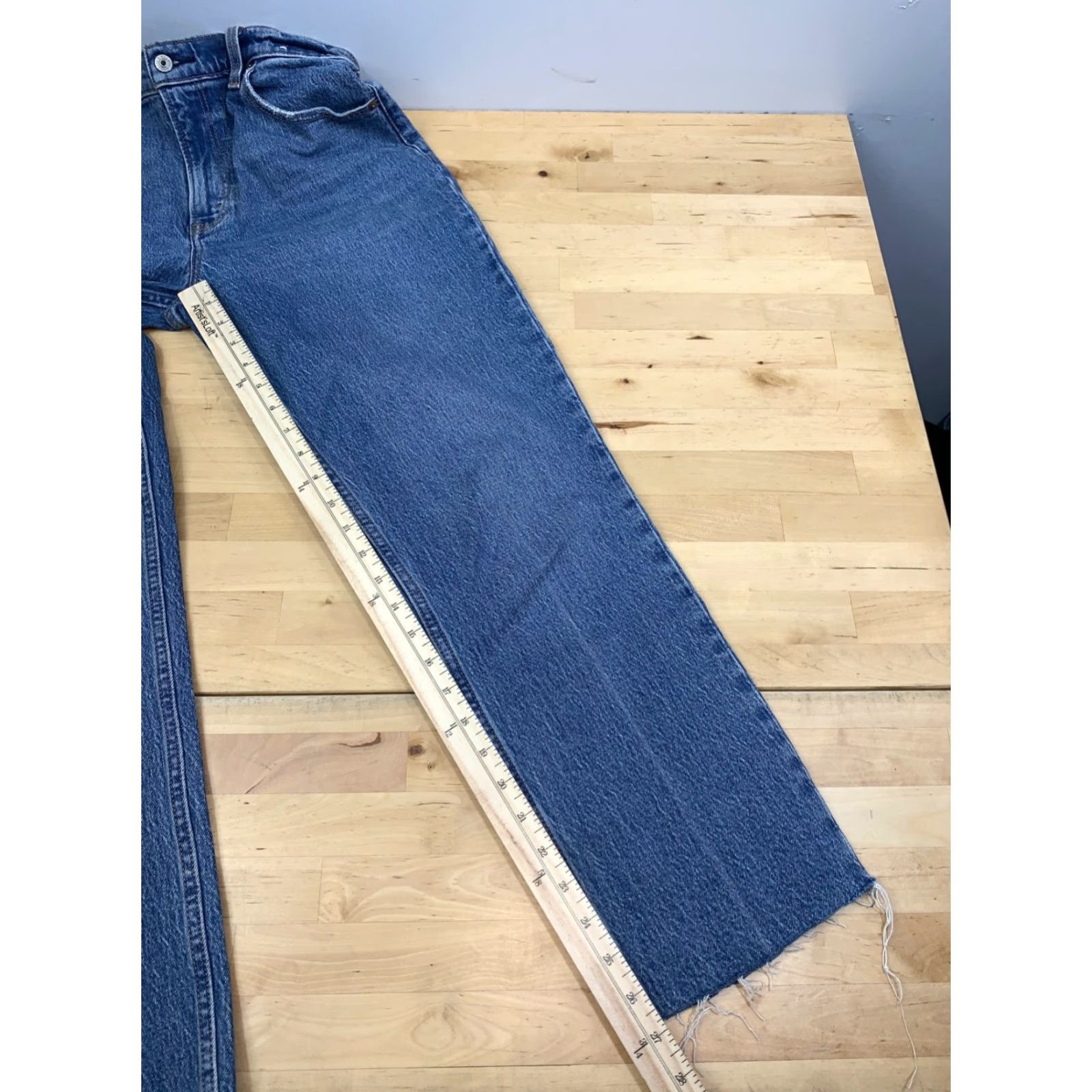 Abercrombie & Fitch Abercrombie & Fitch Jeans Womens 28 Regular Straight 90s High Rise Blue 12124 Size 28" / US 6 / IT 42 - 7 Thumbnail