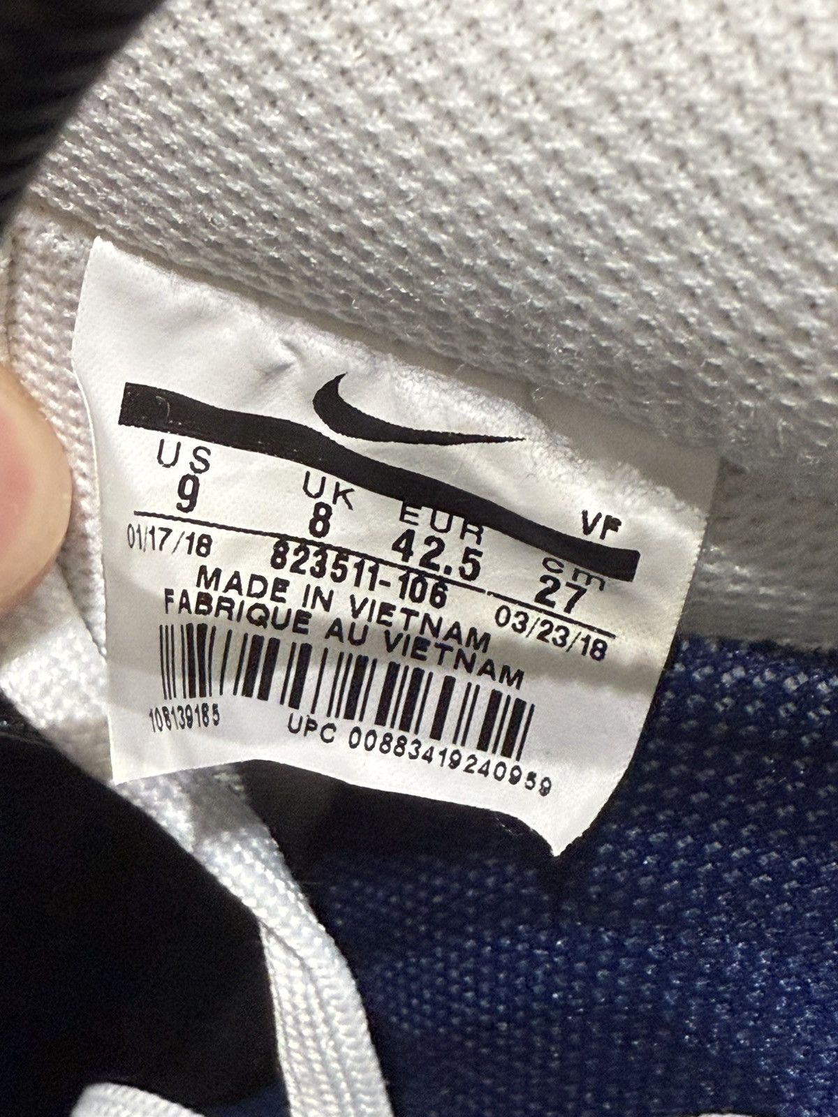 Nike Nike Air Force 1 Low 3D Chenille Swoosh Size US 9 / EU 42 - 7 Thumbnail