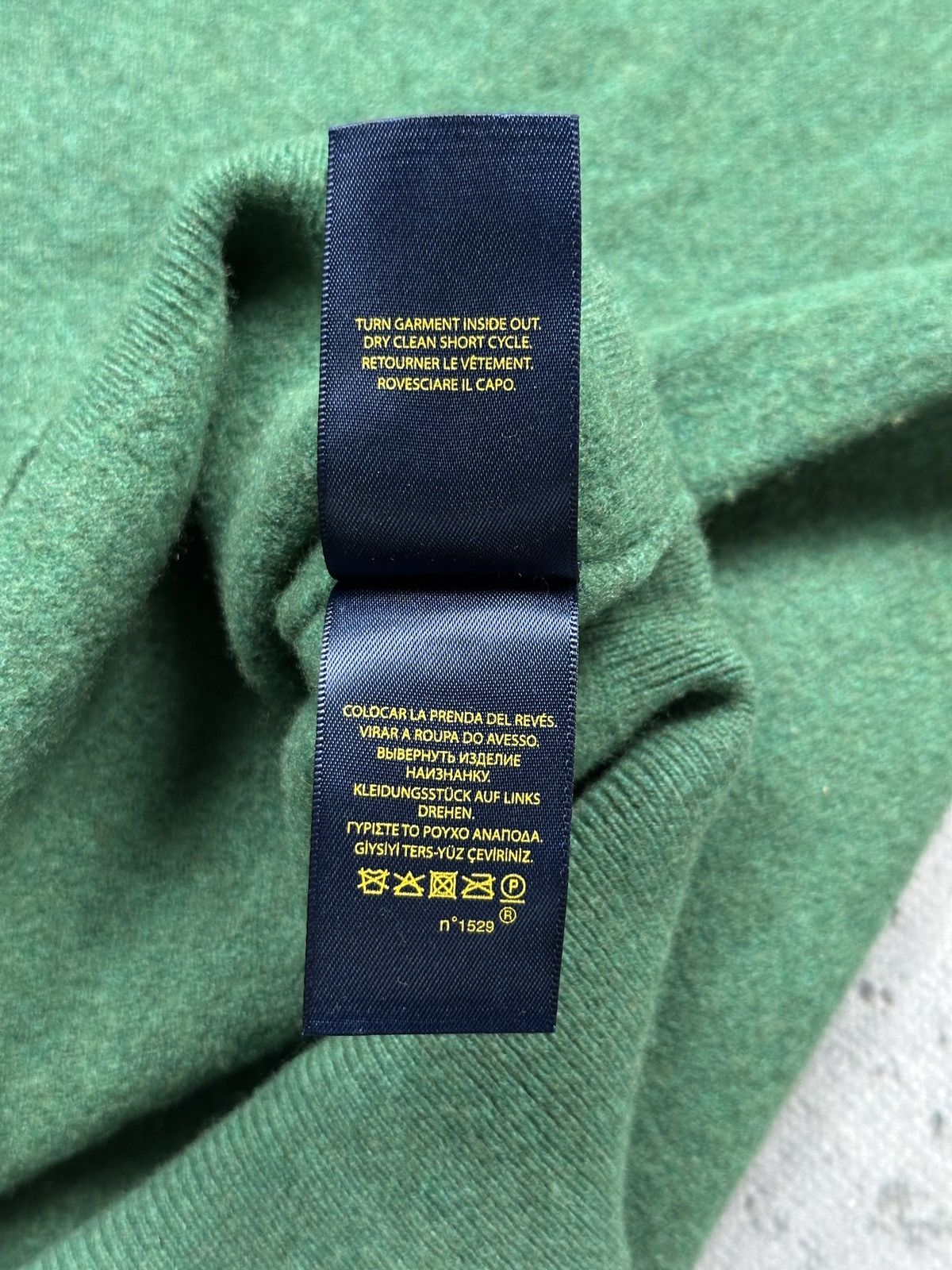 Polo Ralph Lauren Vintage Polo Ralph Lauren Merino Wool Green Sweater V-Neck Size US S / EU 44-46 / 1 - 12 Thumbnail