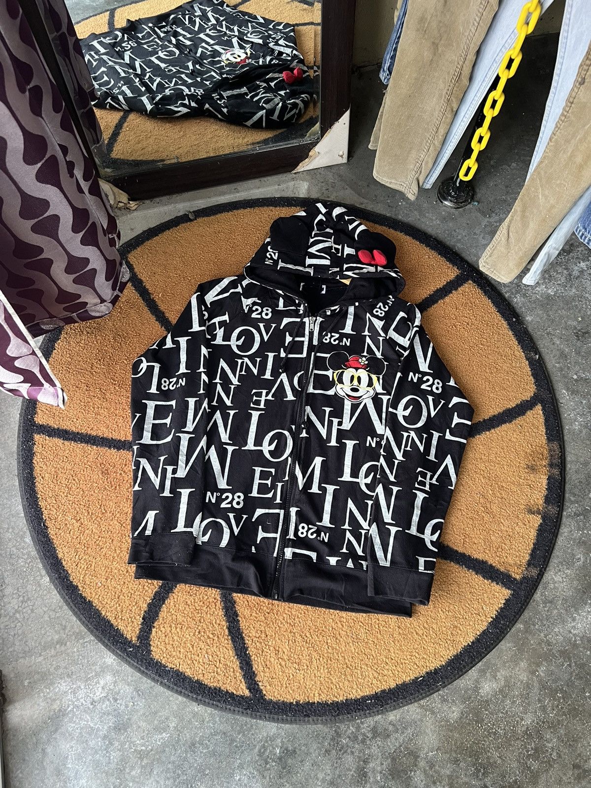 Cartoon Network 🔥Disney Minnie Monogram Inspired Supreme Size US S / EU 44-46 / 1 - 1 Thumbnail