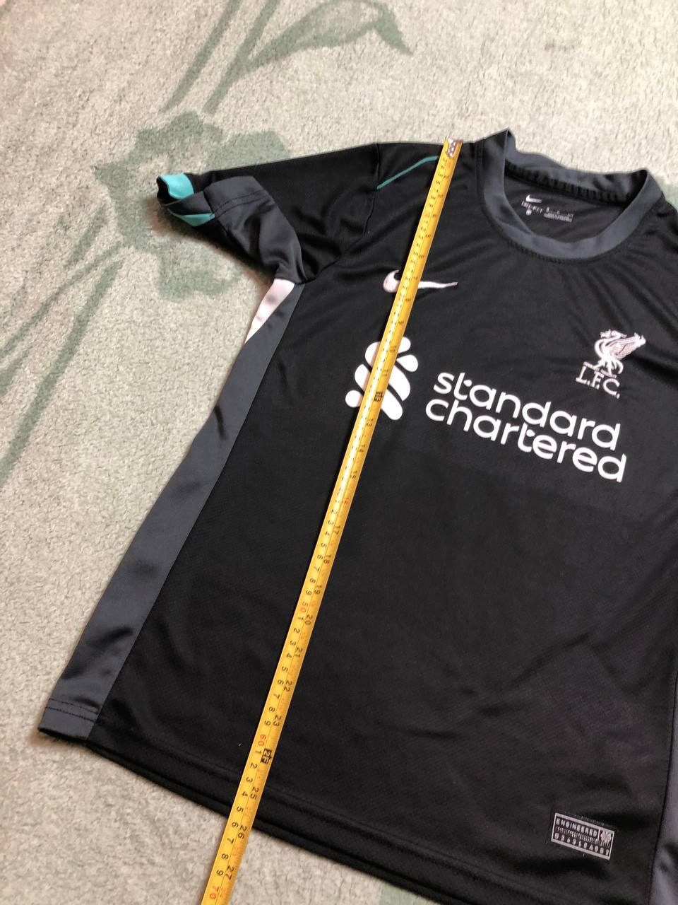 Nike NIKE LIVERPOOL FC AWAY BLACK SOCCER JERSEY Size US S / EU 44-46 / 1 - 11 Thumbnail