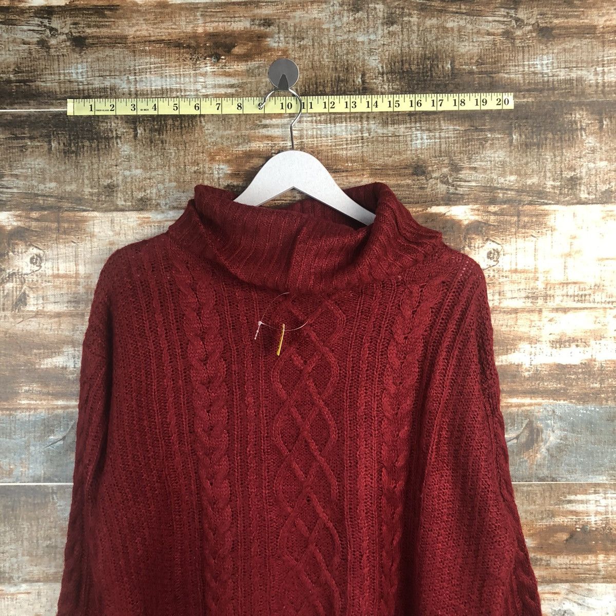 Aran Isles Knitwear × Japanese Brand Ingni Red Turtle Neck cable Knitwear #A1286 Size M / US 6-8 / IT 42-44 - 2 Thumbnail