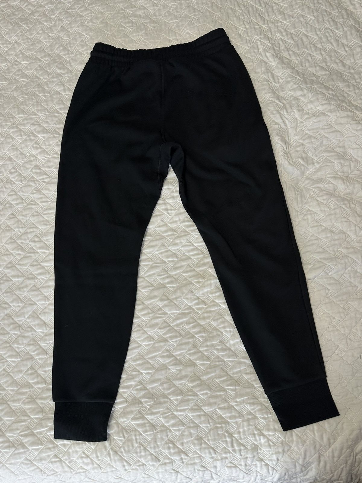 Fabletics Fabletics jogger size medium Size US 32 / EU 48 - 2 Thumbnail