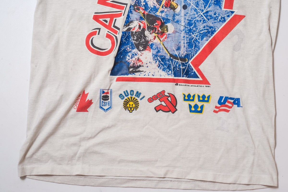 Vintage Vintage Canada Ice Hockey T-Shirt Mens One Size White 1991 Size US XL / EU 56 / 4 - 2 Thumbnail