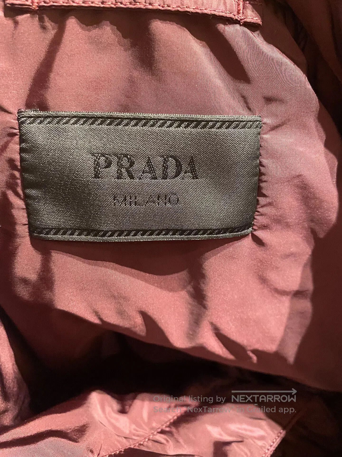 Prada Prada Cotton Puffer Jacket in Burdy. Size US M / EU 48-50 / 2 - 3 Thumbnail