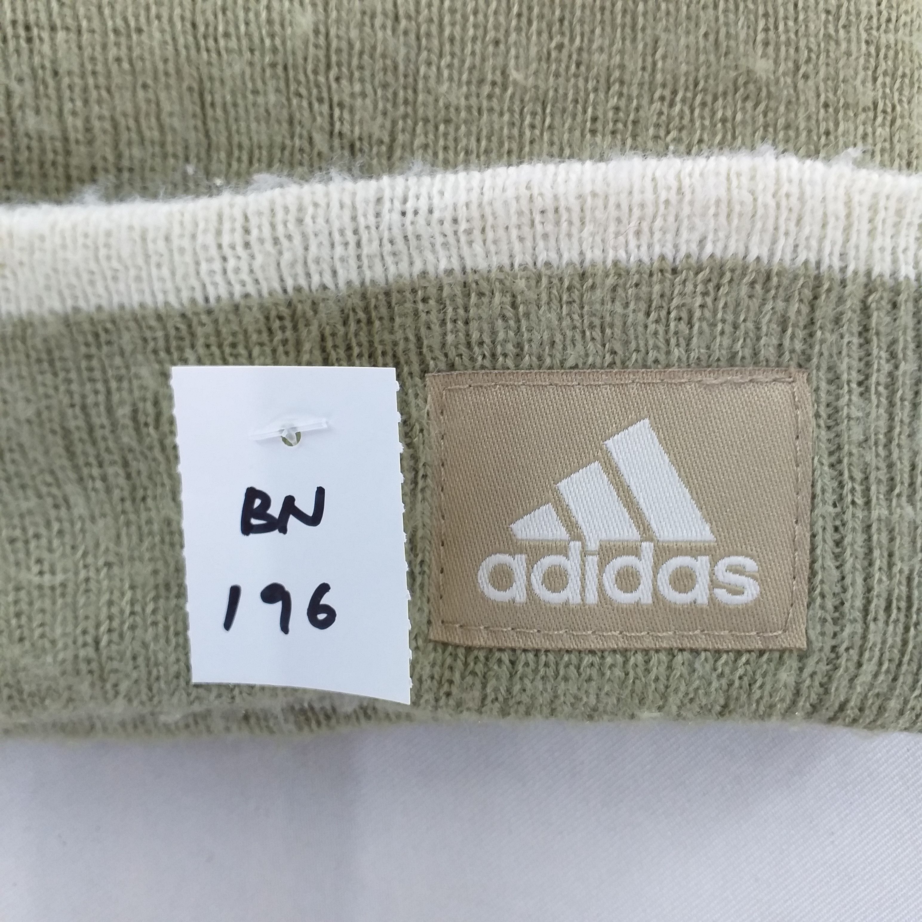 Adidas Vintage Adidas Plain Snow Cap Hat Beanie - BN196 Size ONE SIZE - 5 Thumbnail