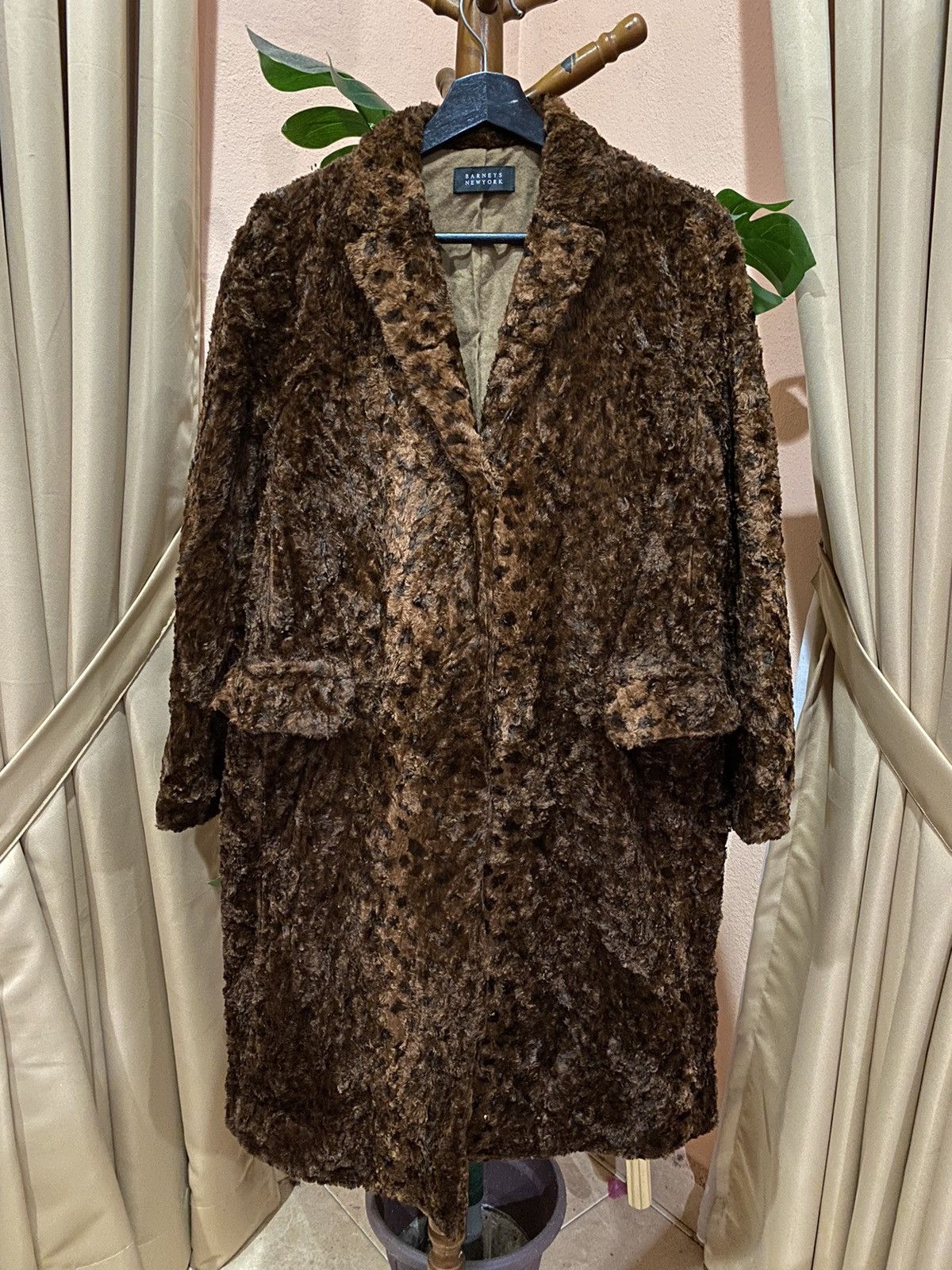 Barneys New York Barney’s New York Vintage Brown Faux Fur Coat Size XS / US 0-2 / IT 36-38 - 1 Thumbnail