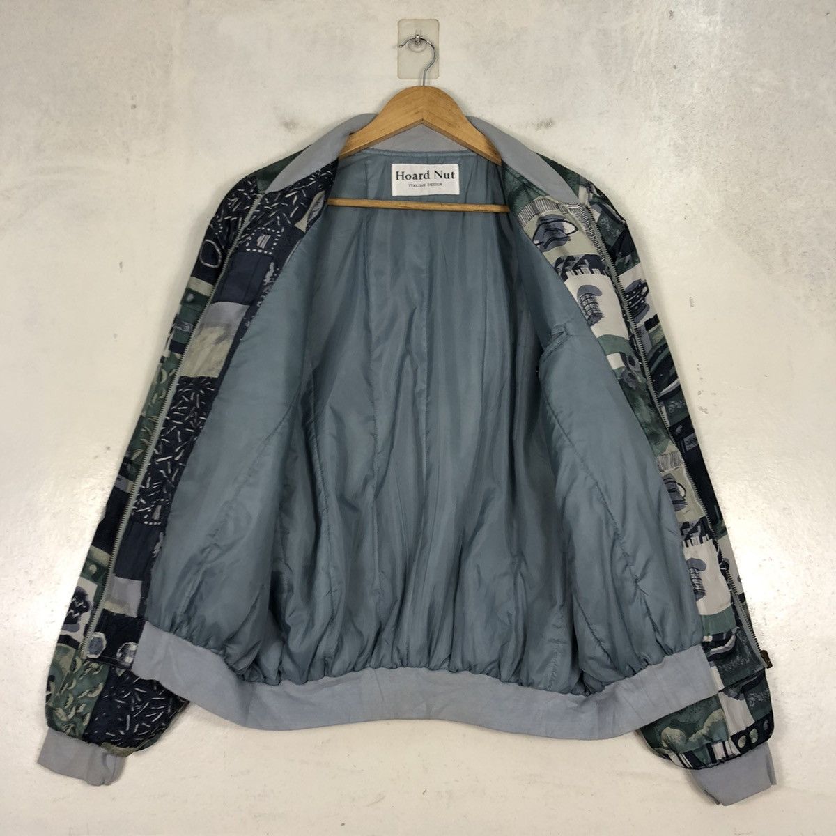 Vintage Hoard Nut Italian Design All Over Print Bombers Size US M / EU 48-50 / 2 - 11 Thumbnail