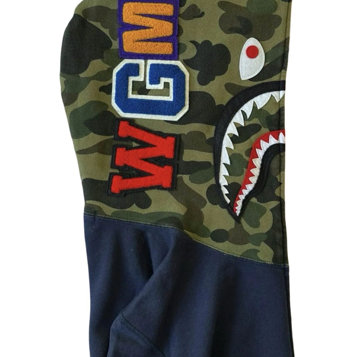 Bape 1st Camo Shark Full Zip Hoodie Size US L / EU 52-54 / 3 - 3 Thumbnail