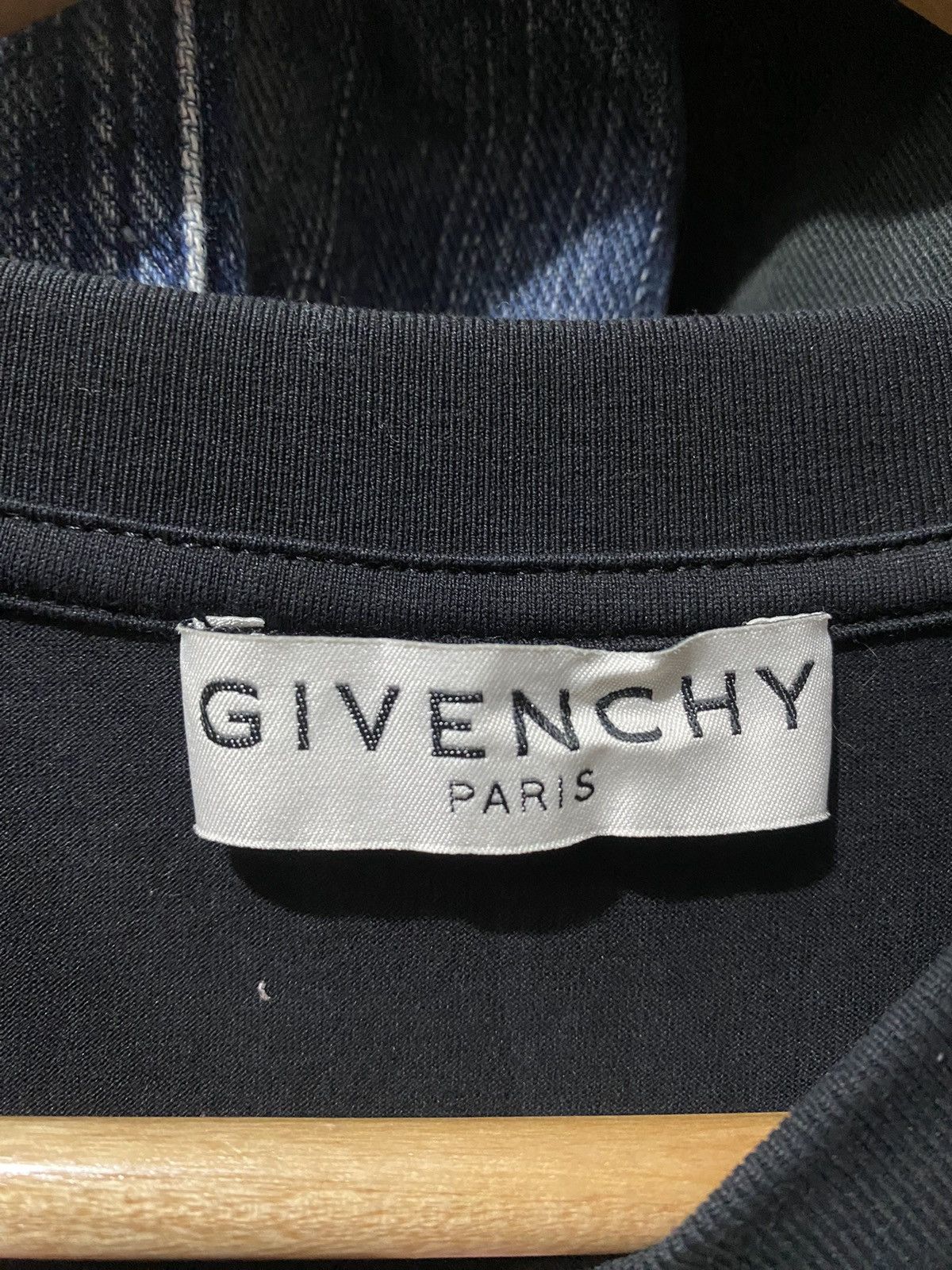 Givenchy Givenchy Paris T-shirt Size US S / EU 44-46 / 1 - 2 Thumbnail