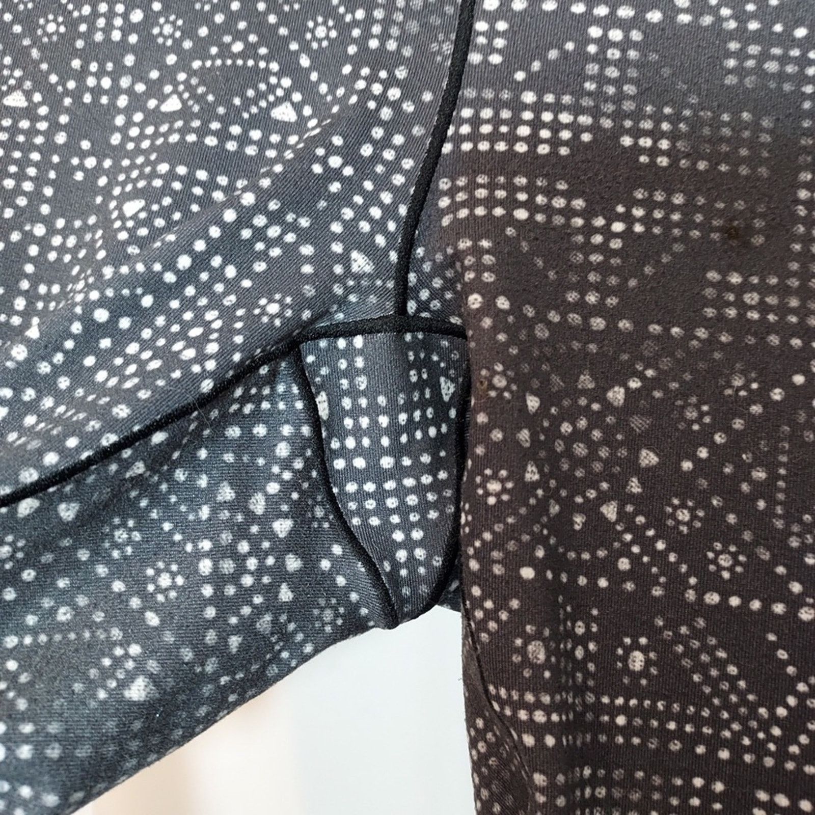 Prana Prana Active Mid Rise Crop Capri Stretch Yoga Pants Leggings Size 27" / US 4 / IT 40 - 8 Thumbnail