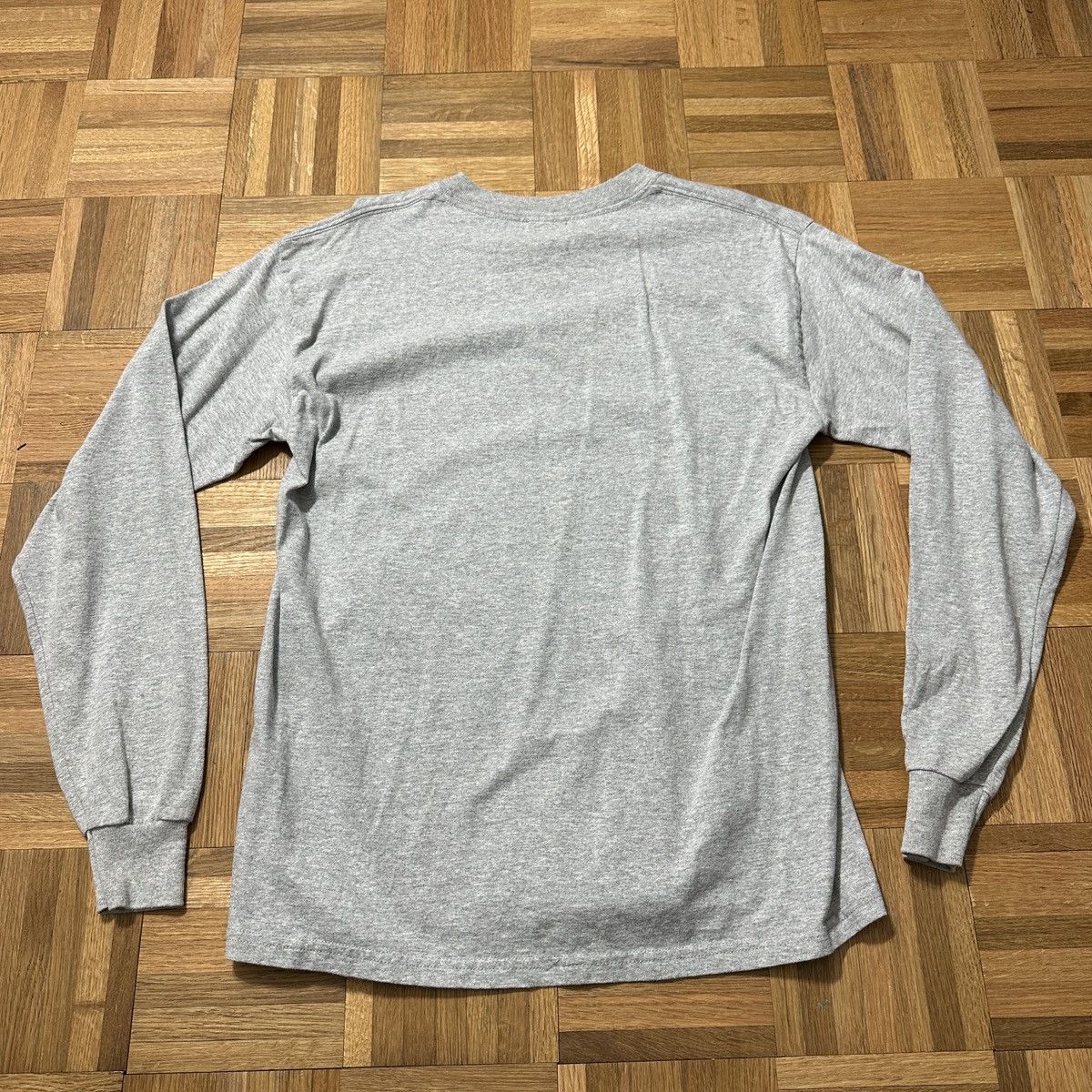 Gildan Vintage Mud Flap Girl long sleeve tee Size US M / EU 48-50 / 2 - 2 Thumbnail