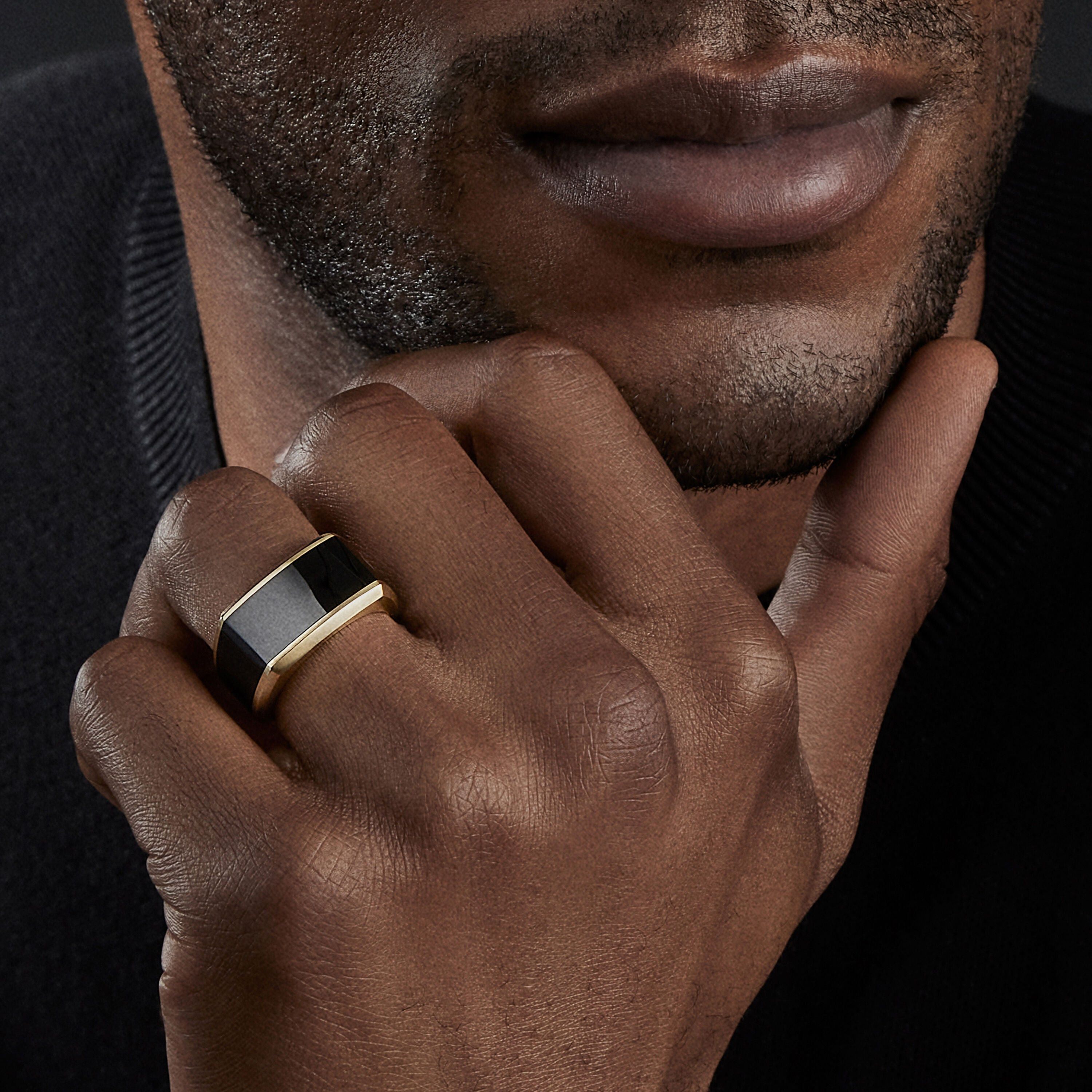 David Yurman o1w1db10325 Size:OS/ Roman Signet Ring in Black/Golden Size ONE SIZE - 4 Thumbnail