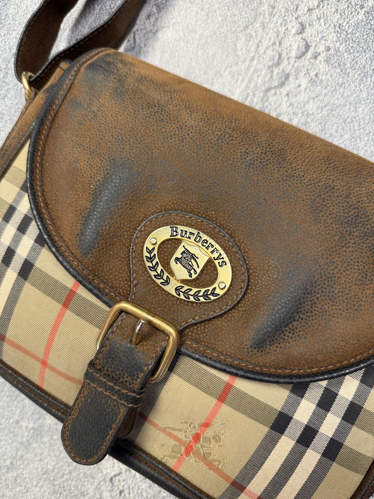 Burberry Vintage Burberrys Monogram Crossbody Bag Size ONE SIZE - 7 Thumbnail