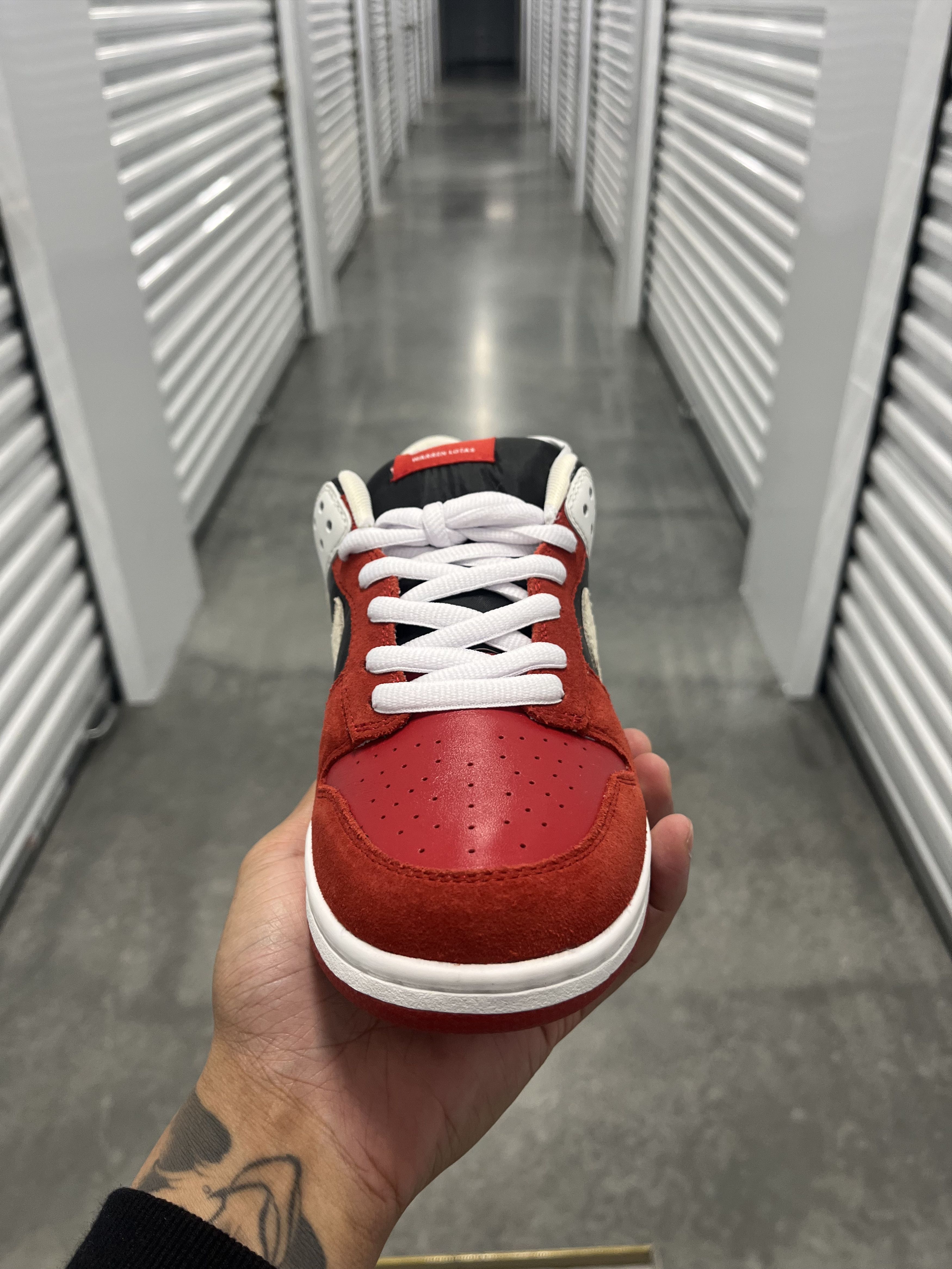 Warren Lotas Warren Lotas Jason SB Dunk Low Red sz 6 Size US 6 / EU 39 - 6 Thumbnail