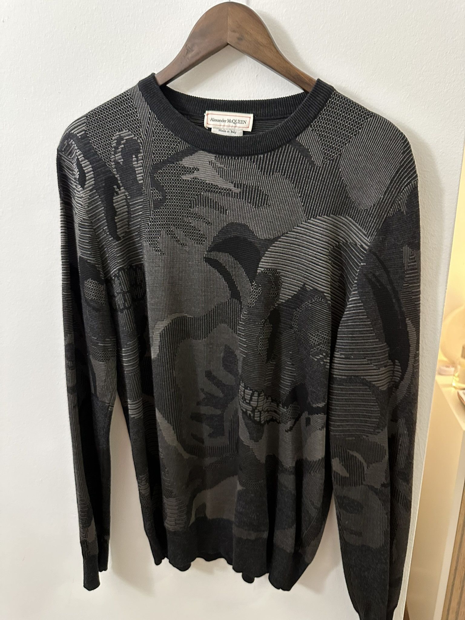 Alexander McQueen Mcqueen Crew Neck Pullover Size US S / EU 44-46 / 1 - 1 Thumbnail