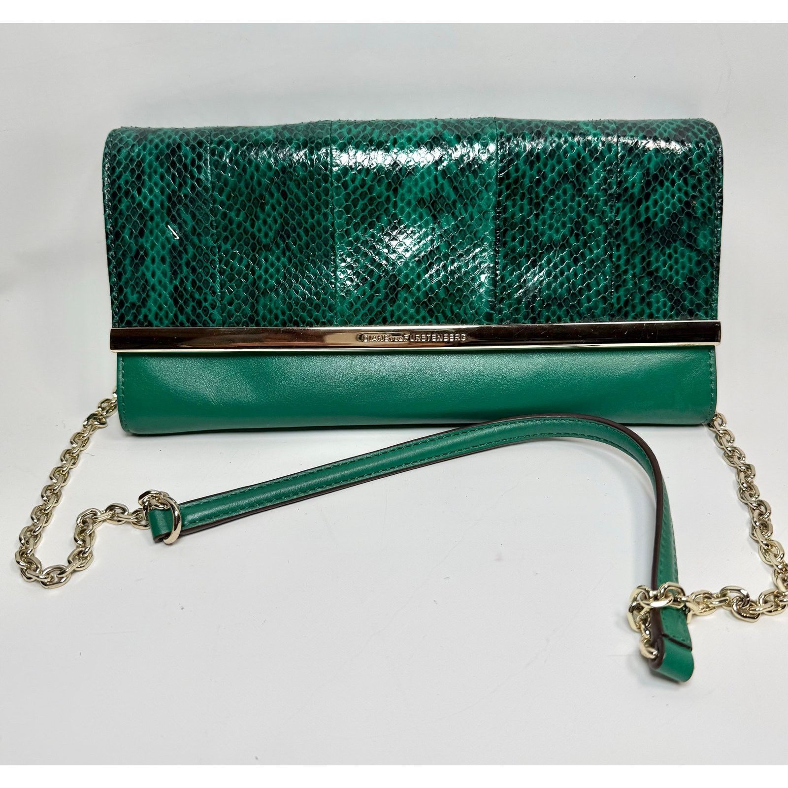 Diane von Furstenberg NWOT DVF Diane Von Furstenberg After 6 Club Snake Clutch Size ONE SIZE - 1 Thumbnail