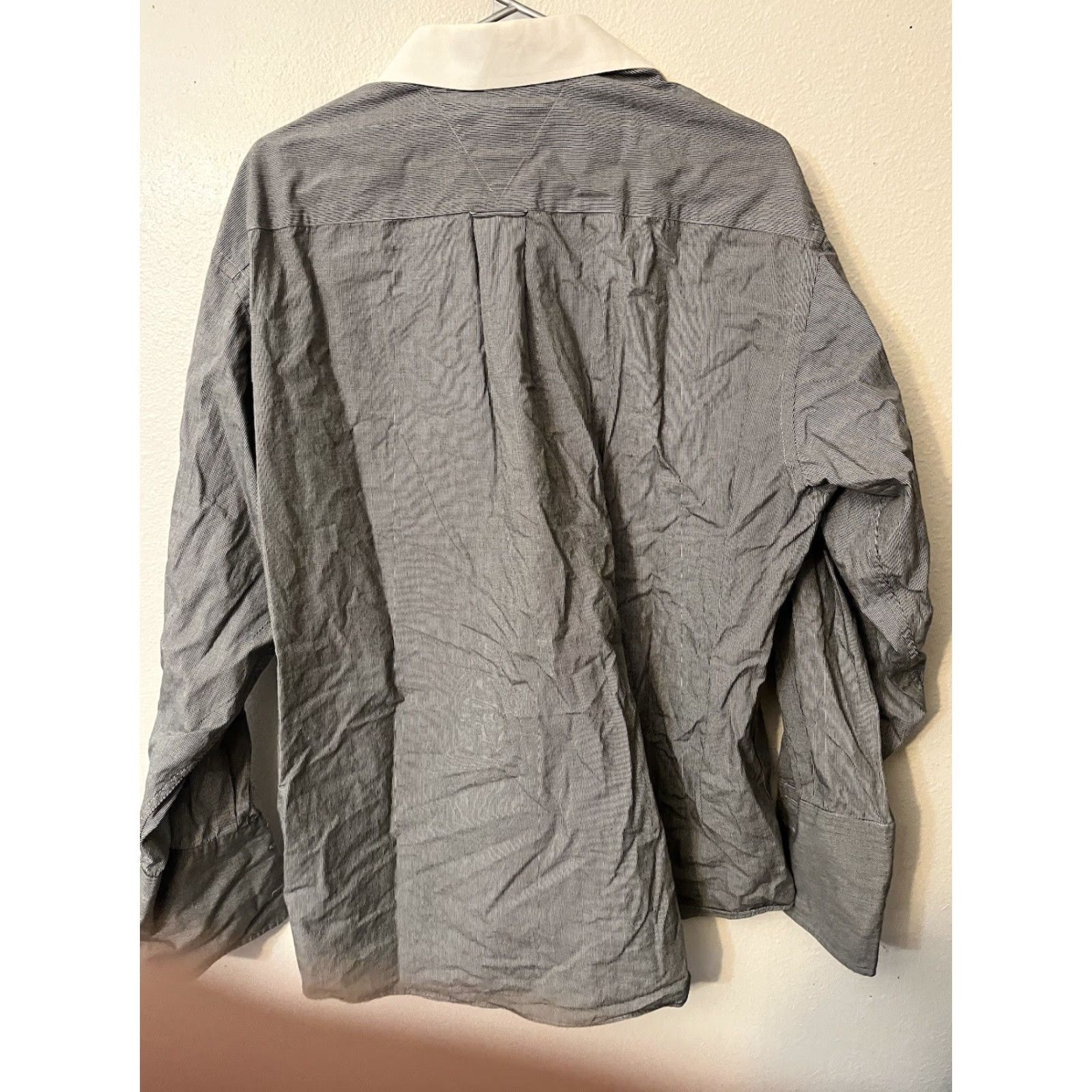 Tommy Hilfiger Tommy Hilfiger Button Down Shirt Men L Gray Solid Regular Vintage Shirt Size US L / EU 52-54 / 3 - 3 Thumbnail