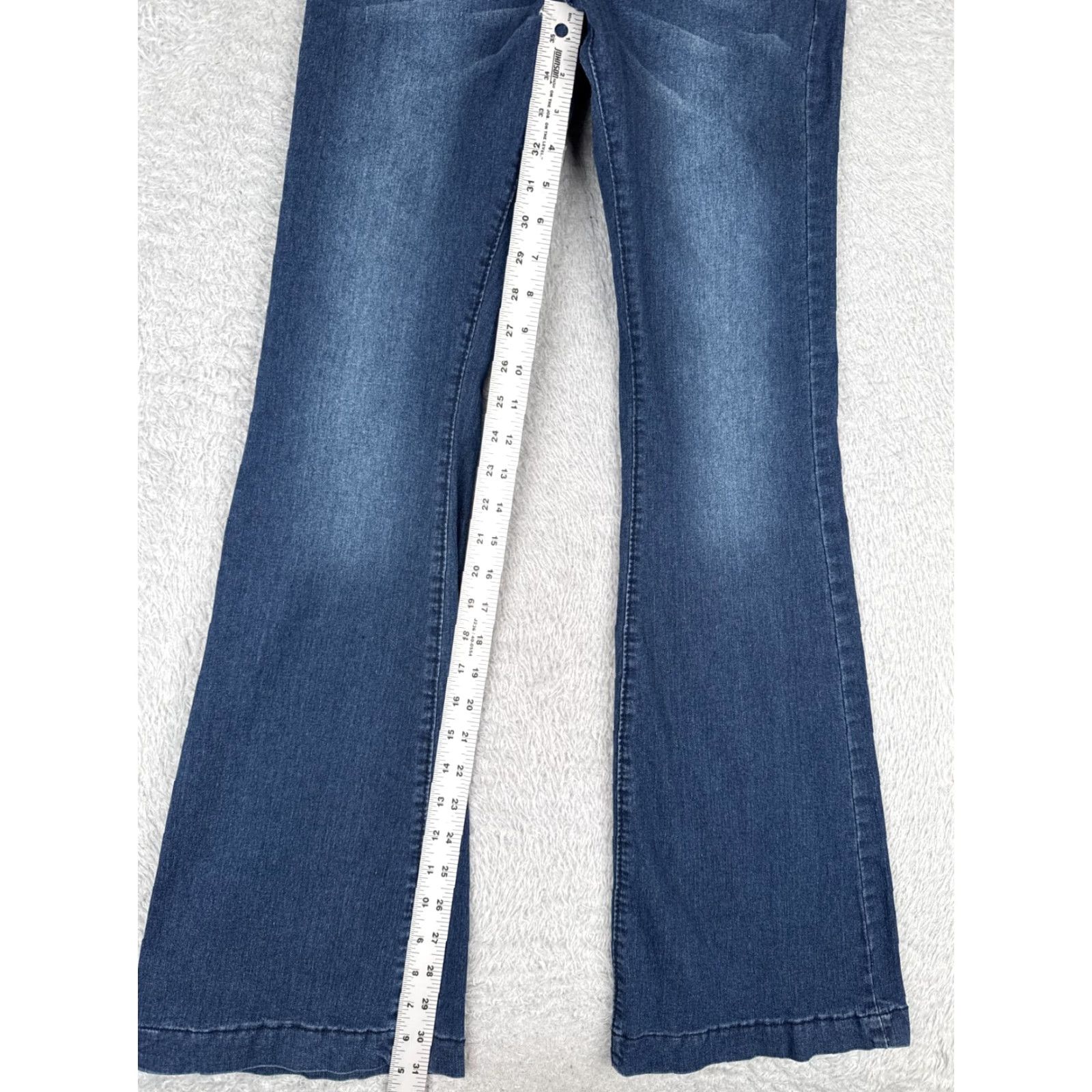Vintage Jeans Womens 27 Blue Denim Flared Button Flu Mid Rise Cotton Blend 27x31 Size 27" / US 4 / IT 40 - 7 Thumbnail