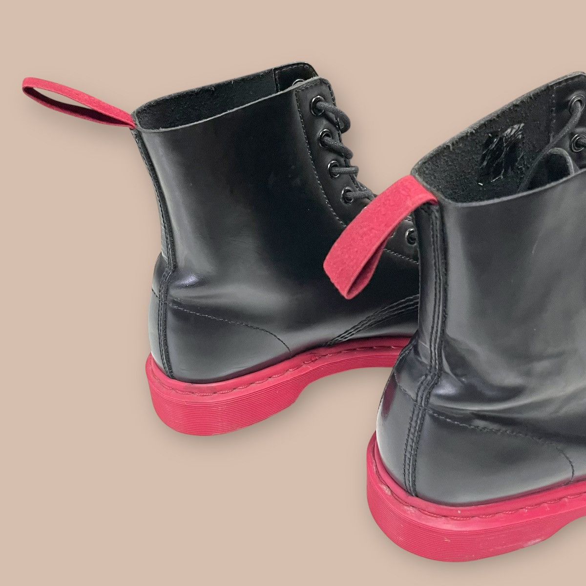Dr. Martens Dr. Martens® 1460 8 eyelets Black and Red Boots Size US 10 / EU 43 - 16 Thumbnail