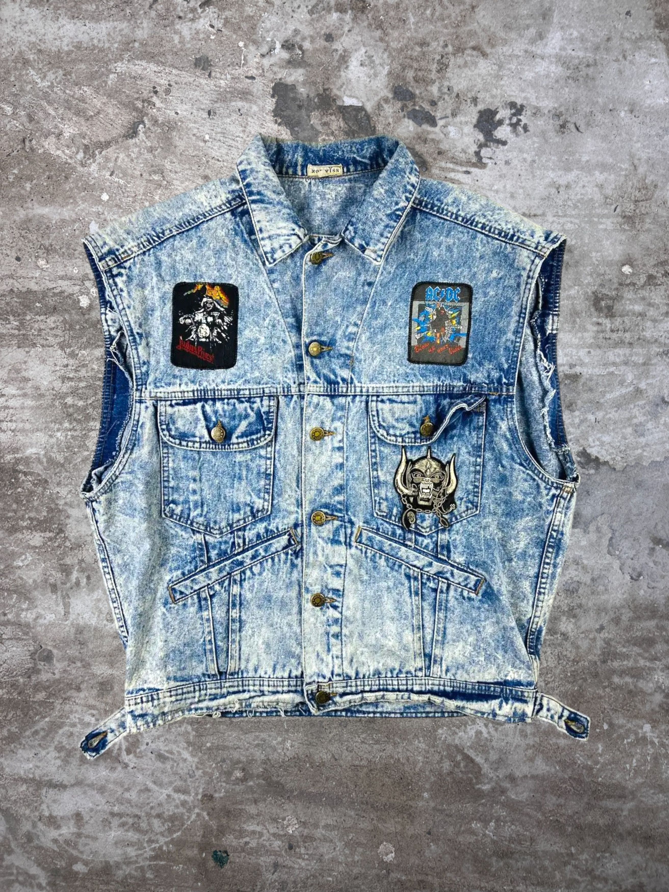 Band Tees 1980s OFFICIAL ROCK BANDS PATCHES DENIM VEST - № 2239 Size US L / EU 52-54 / 3 - 1 Thumbnail