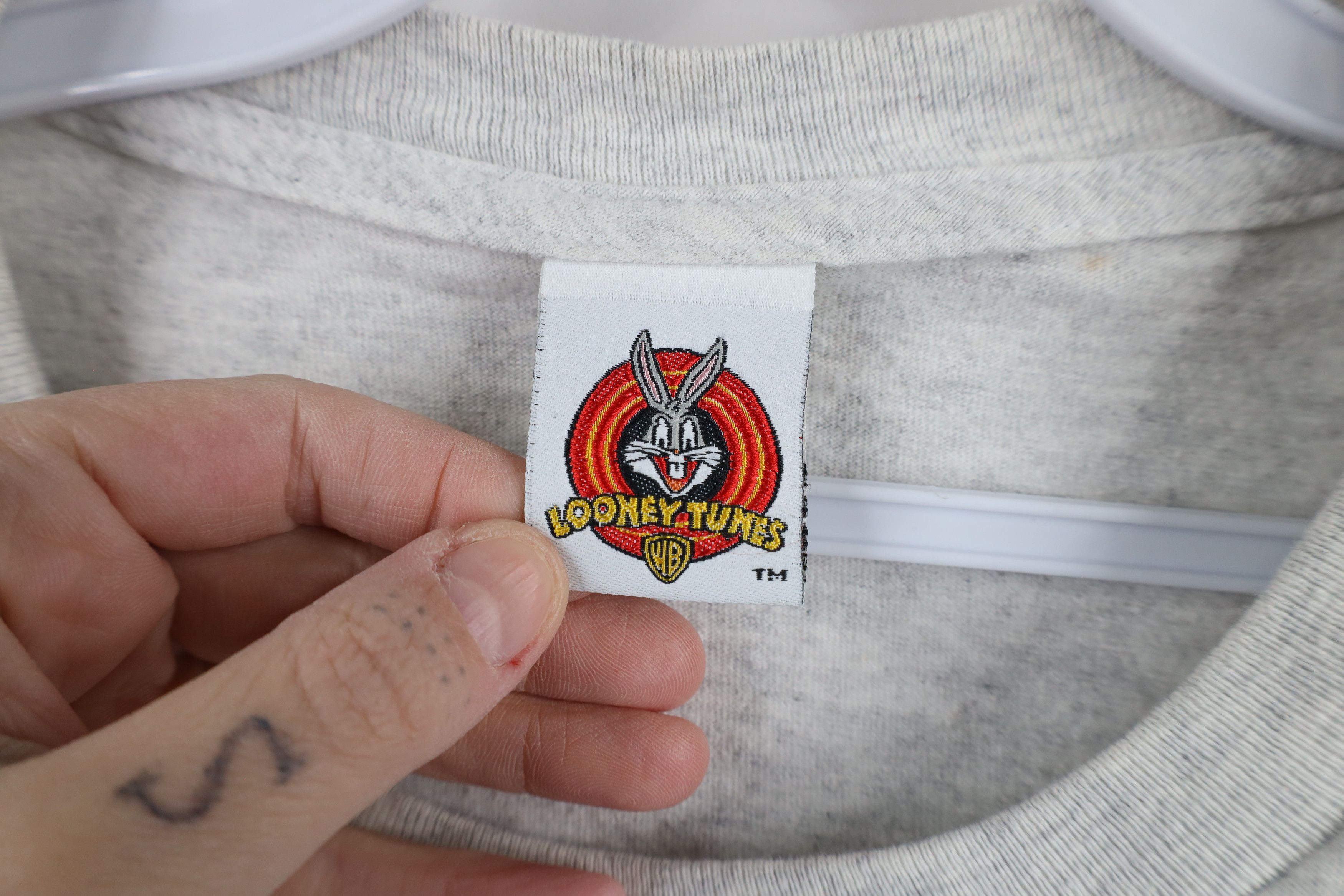 Vintage Vintage 90s Looney Tunes Snowboard Air Long Sleeve T-Shirt Size US XL / EU 56 / 4 - 14 Thumbnail