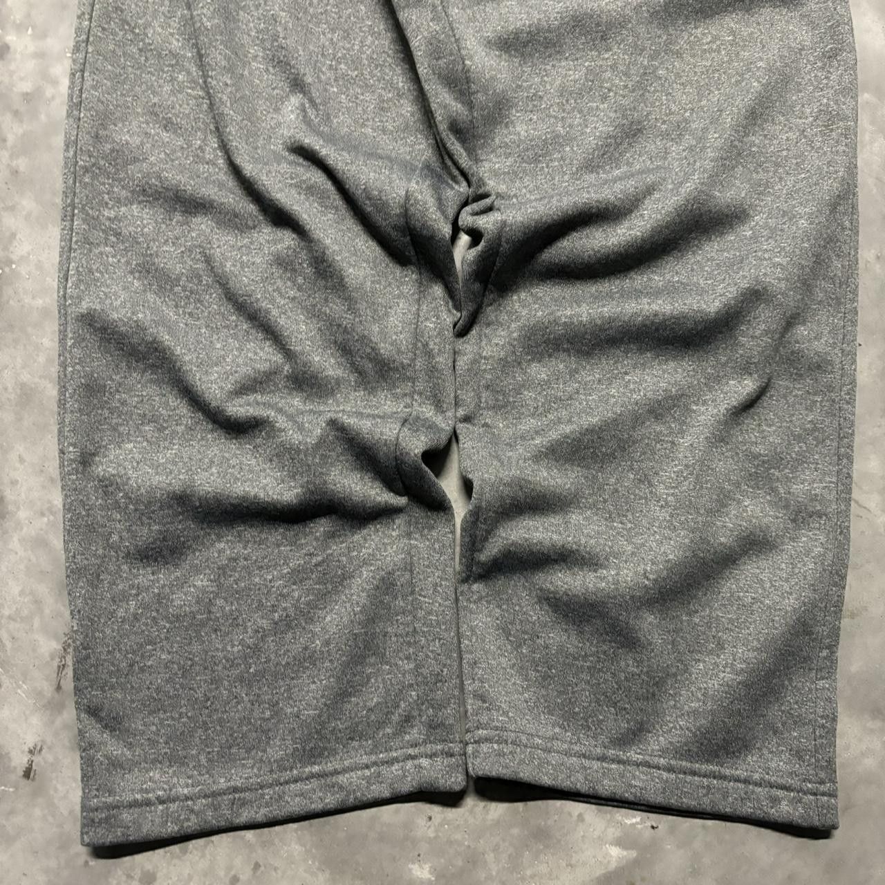 Japanese Brand × Vintage Crazy Vintage Y2K/2000s Baggy Grey Skater Athletic Drill Essential Sweatpants! Size US 32 / EU 48 - 5 Thumbnail