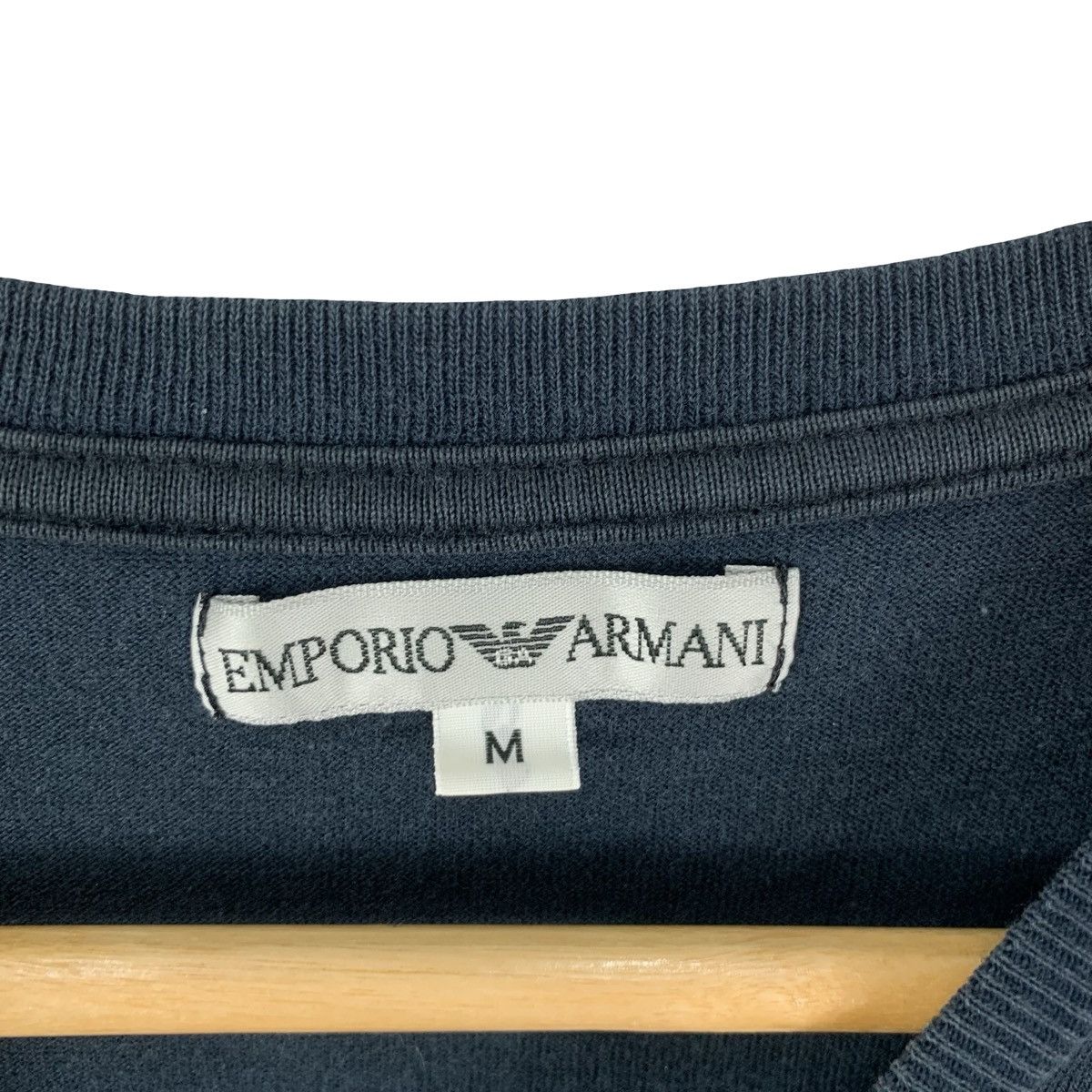 Emporio Armani Vintage EMPORIO ARMANI GIORGIO Italy Collection Tee Shirt Size M / US 6-8 / IT 42-44 - 8 Thumbnail