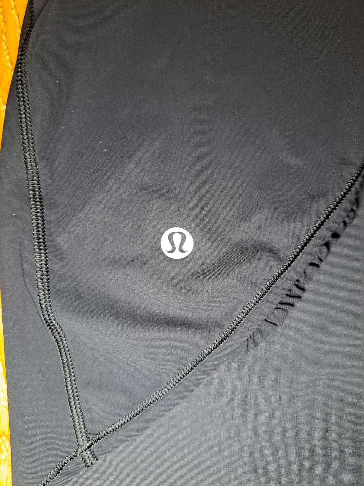 Lululemon Lululemon Women's Black Activewear Top Size ONE SIZE - 3 Thumbnail