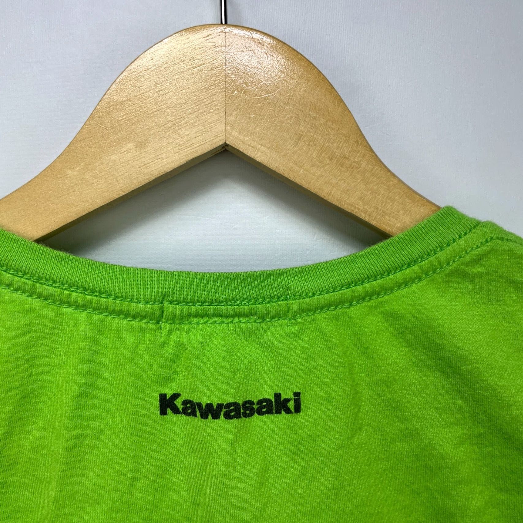 Vintage VINTAGE Kawasaki Y2K Motorsports T-Shirt Women’s XL Racing Shirt Womens XL Green Kawasaki Y2K Racing Size XL / US 12-14 / IT 48-50 - 6 Thumbnail