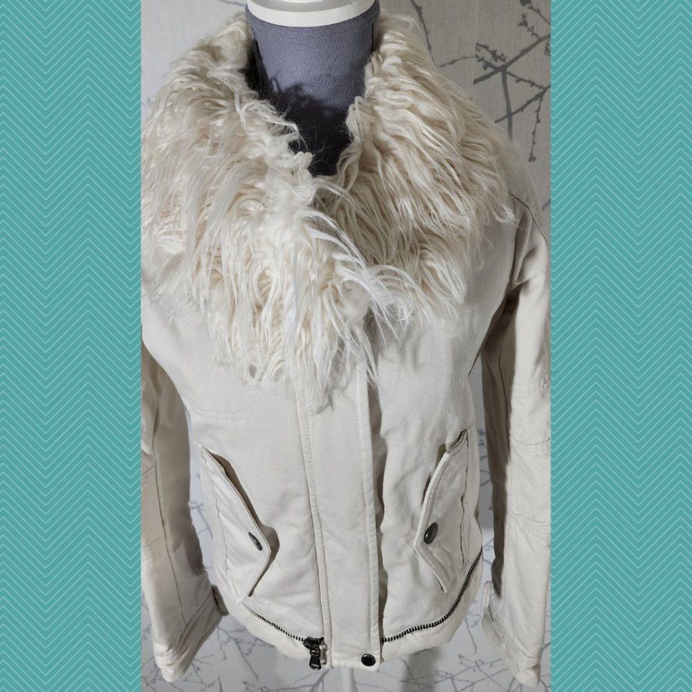 Marc by Marc Jacobs Marc by Marc Jacobs Tinted Pearl Deconstructed Moto Jacket Size XS / US 0-2 / IT 36-38 - 2 Thumbnail