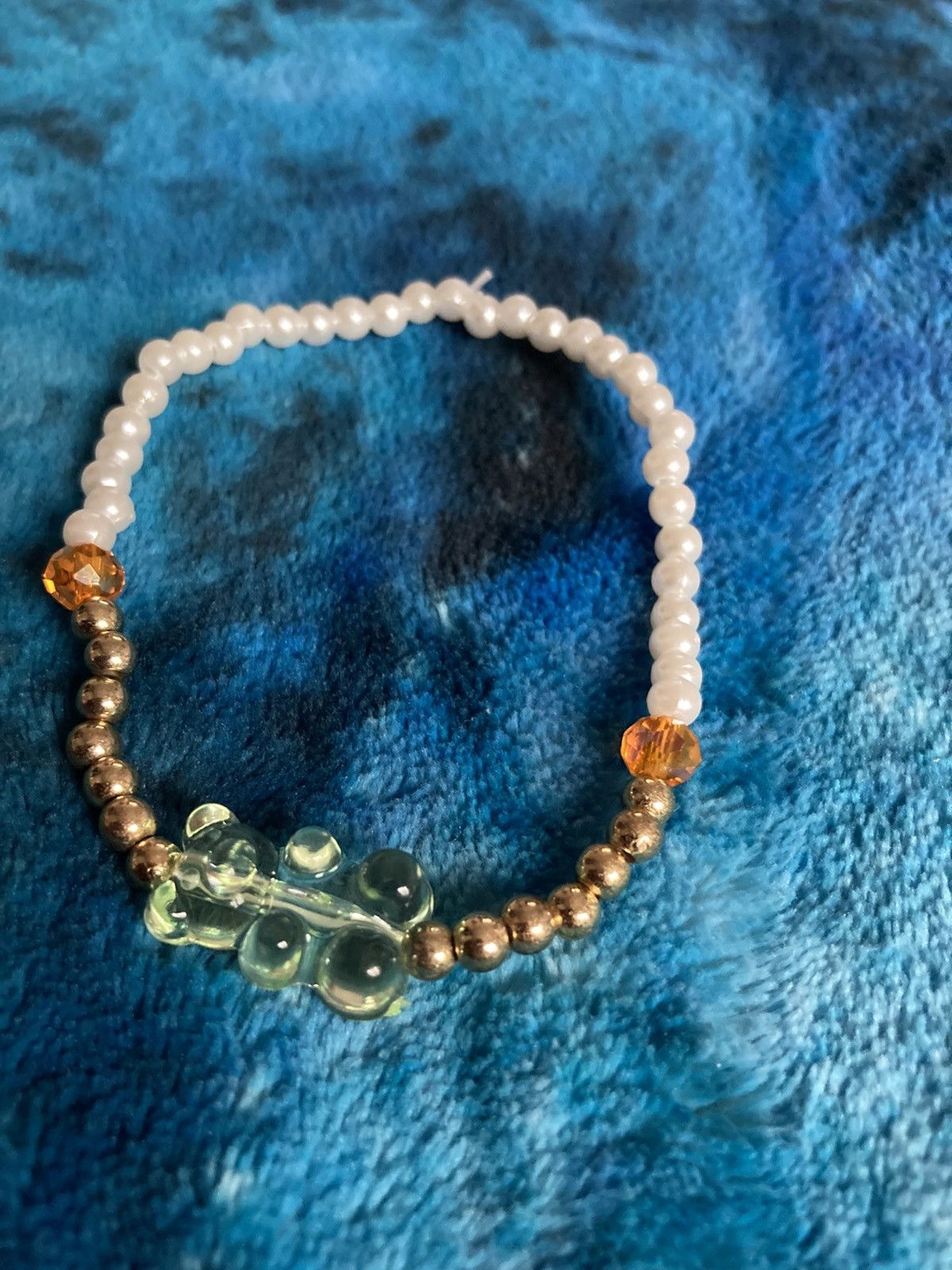 Other Green gummy bear and faux pearl bracelet Size ONE SIZE - 2 Thumbnail