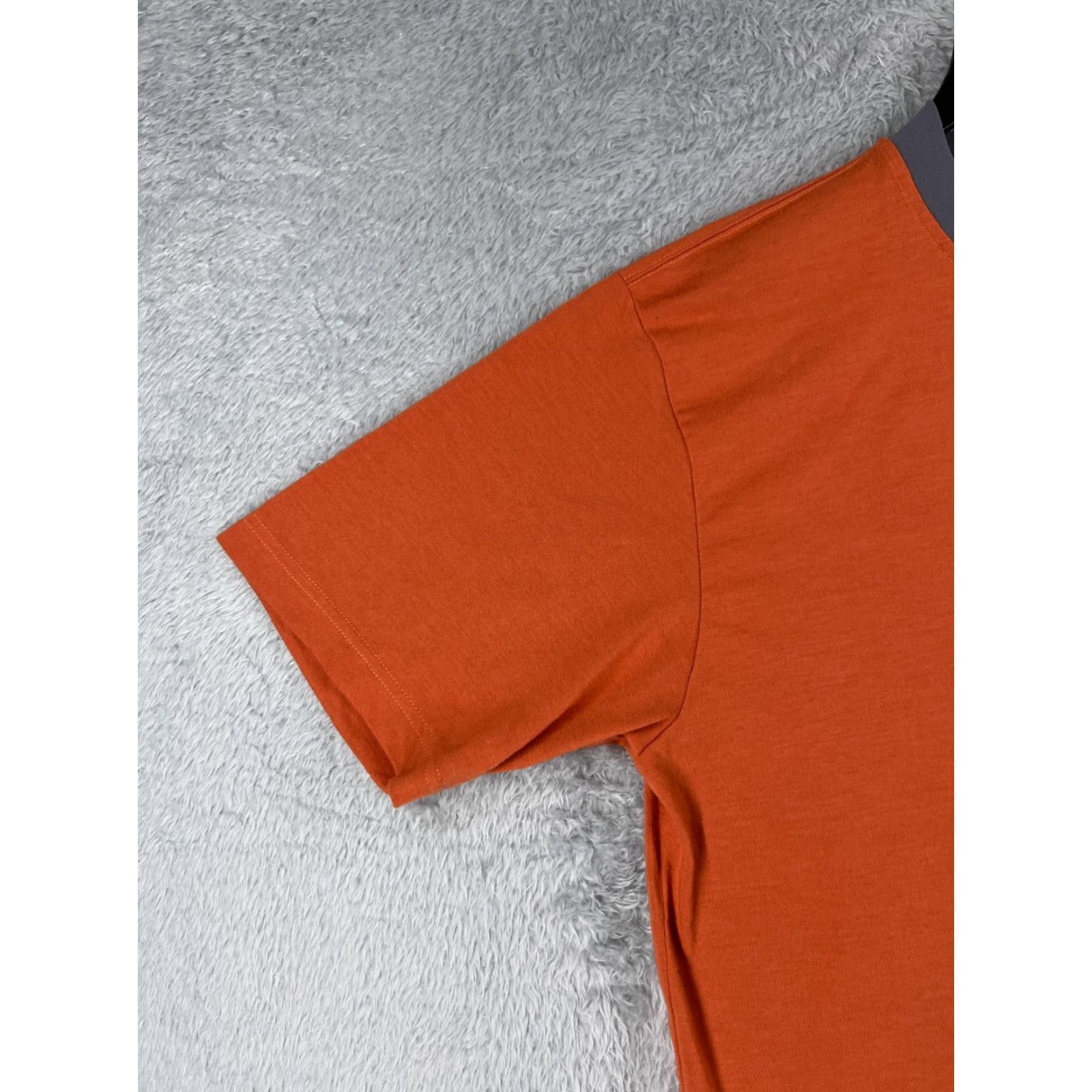 The North Face The North Face Shirt Men L Orange Polyester Vaporwick Short Sleeve Crew Neck Logo Size US L / EU 52-54 / 3 - 3 Thumbnail