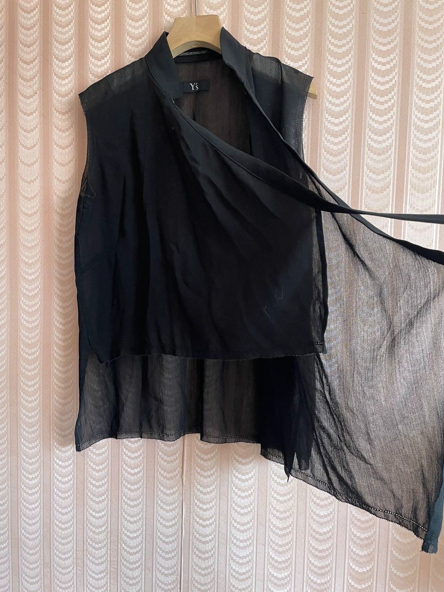 Yohji Yamamoto Yohji Yamamoto Vintage Black Sheer Mesh Cardigan Top Size L / US 10 / IT 46 - 1 Thumbnail