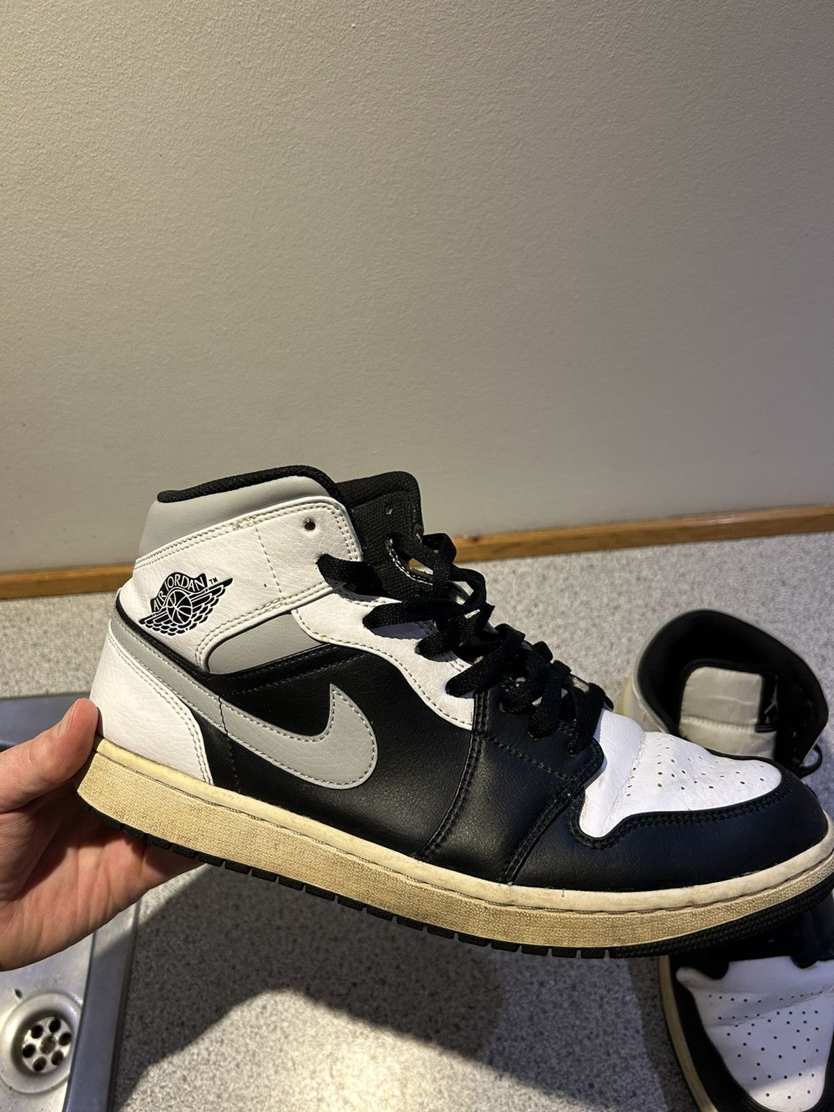 Jordan Brand × Nike Jordan 1 White Shadow mid Size US 12 / EU 45 - 1 Thumbnail