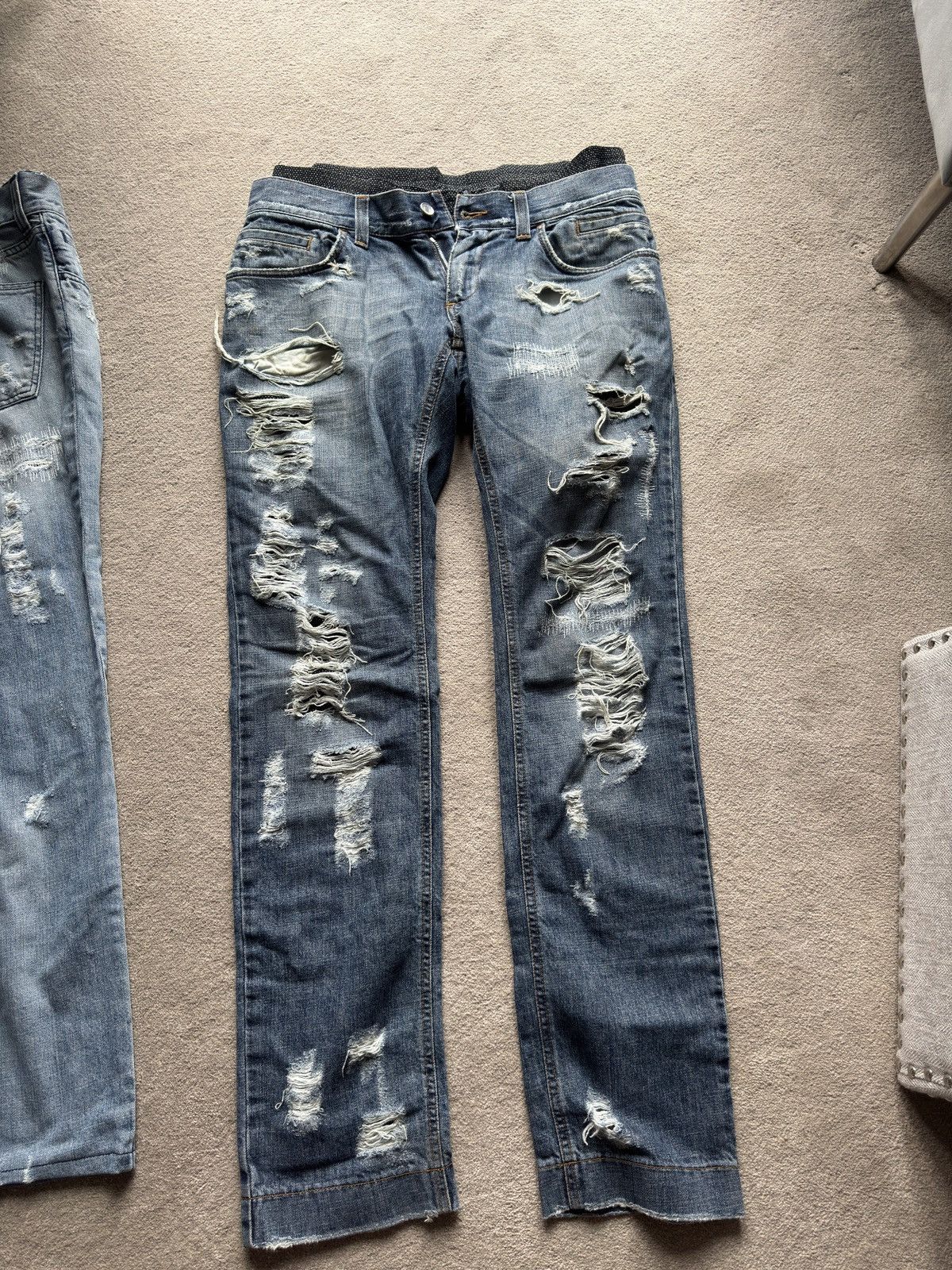 Dolce & Gabbana Dolce & Gabbana Ripped Jeans US30 Size US 30 / EU 46 - 1 Thumbnail