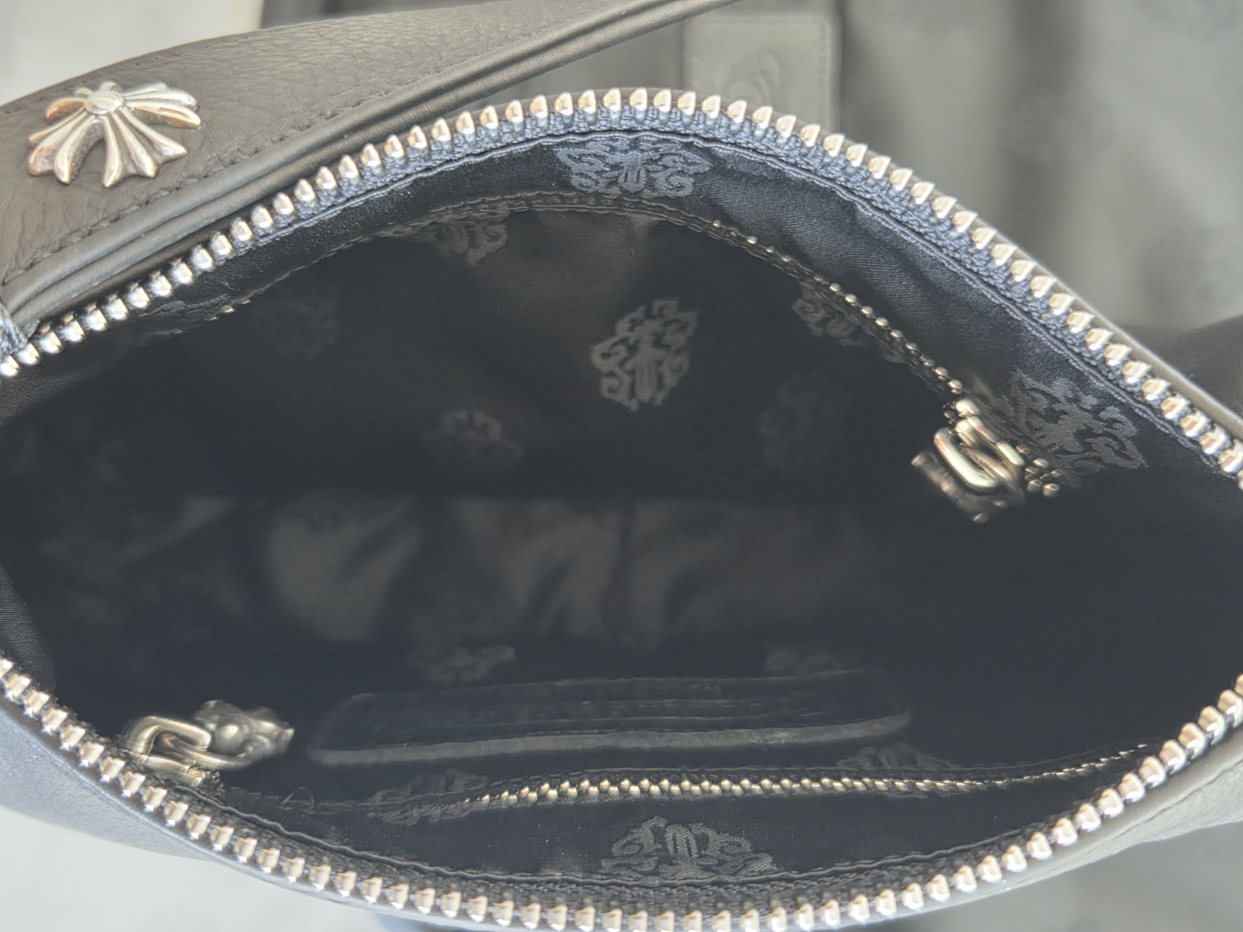 Chrome Hearts Chrome hearts chicken black leather nuggets bag Size ONE SIZE - 13 Thumbnail