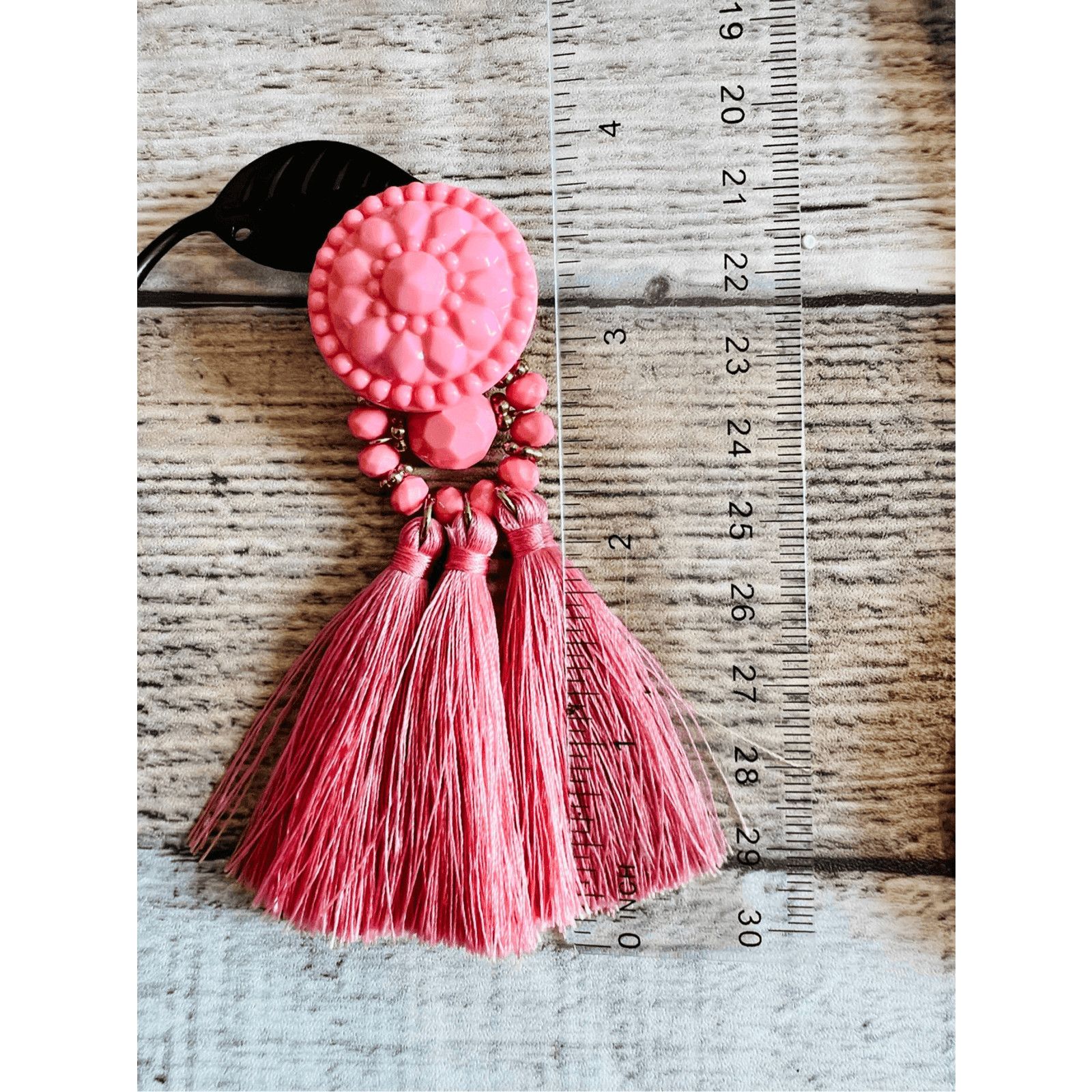 Other Bohemian Pink Triple Tassel Earrings Shabby Chic Jewelry NWT Size ONE SIZE - 4 Thumbnail