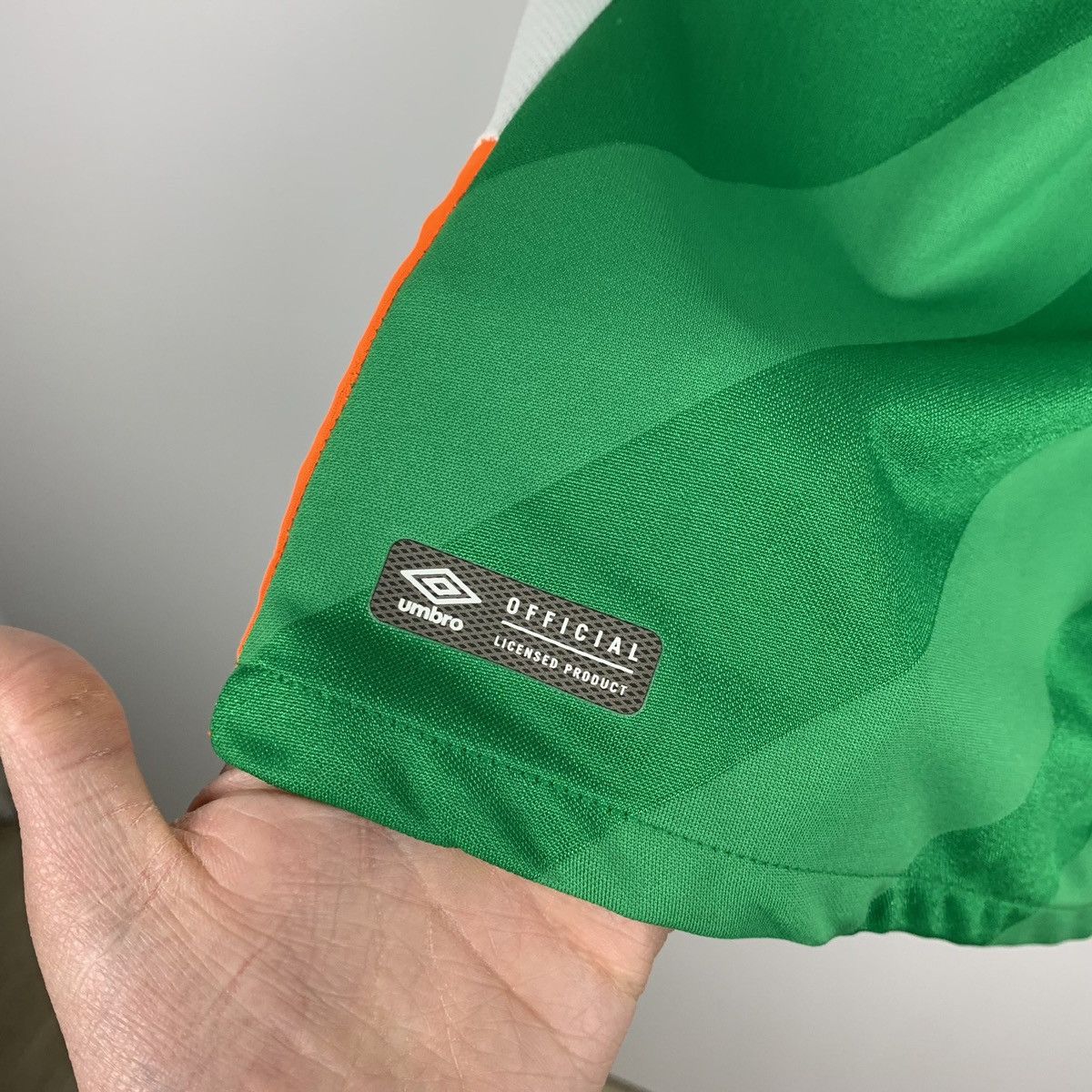 Umbro Umbro Ireland Soccer Football Jersey Size S Green Top Size US S / EU 44-46 / 1 - 8 Thumbnail