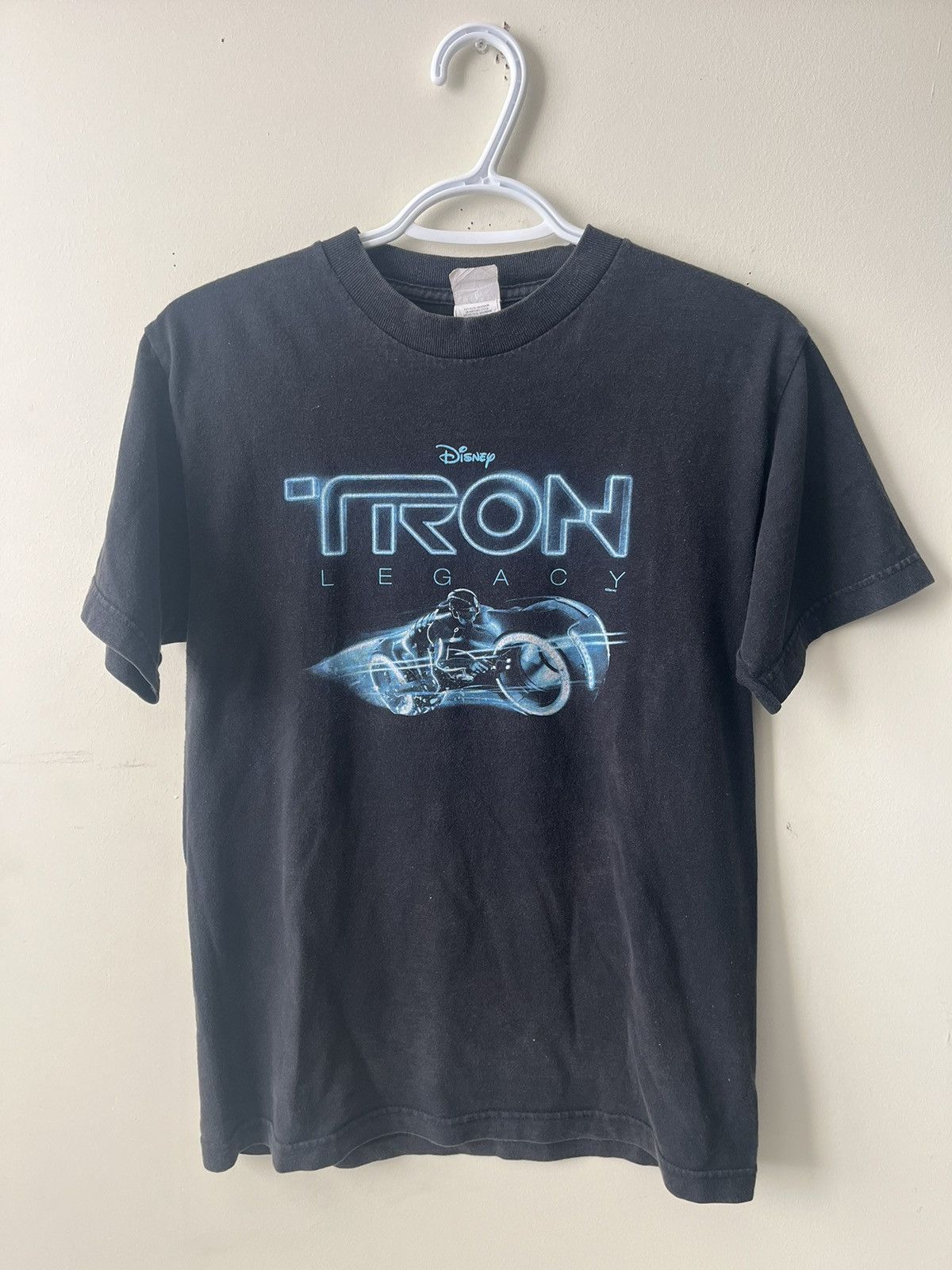Disney × Vintage Daft Punk Tron Legacy Disney Movie Promo Tee Size US S / EU 44-46 / 1 - 2 Thumbnail