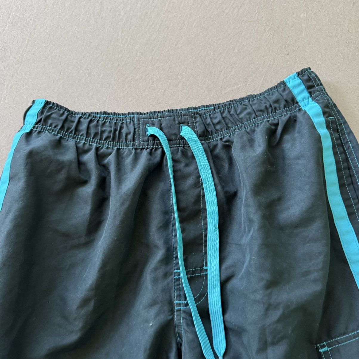 Beverly Hills Polo Club Y2K Beverly Hills Polo Club Cargo Skate Surf Board Shorts Size US 28 / EU 44 - 2 Thumbnail