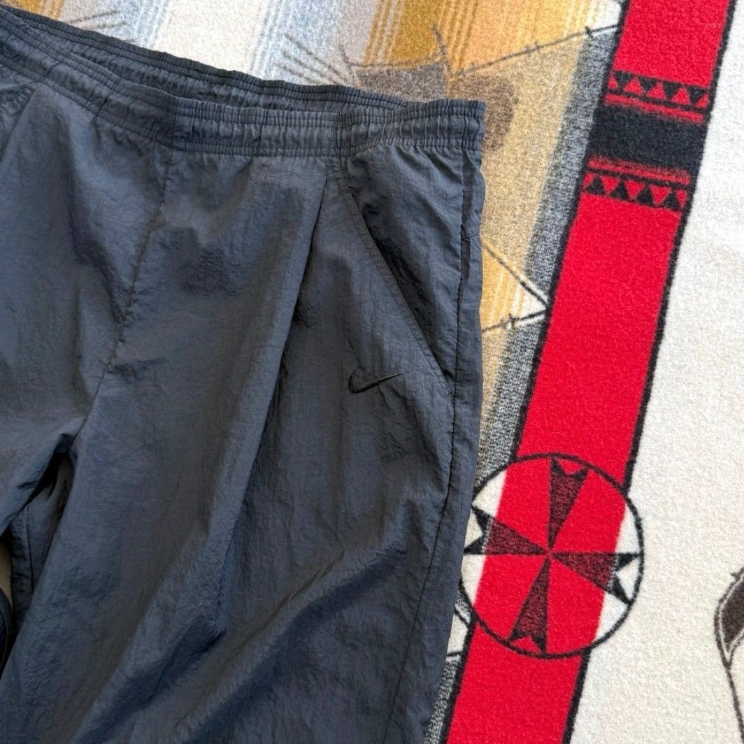 Nike VINTAGE Nike Men’s Sweatpants Track Pants L Black Sweatpants 90s Gym Workout Regular Fit Drawstring Pants Men Size US 33 - 6 Thumbnail